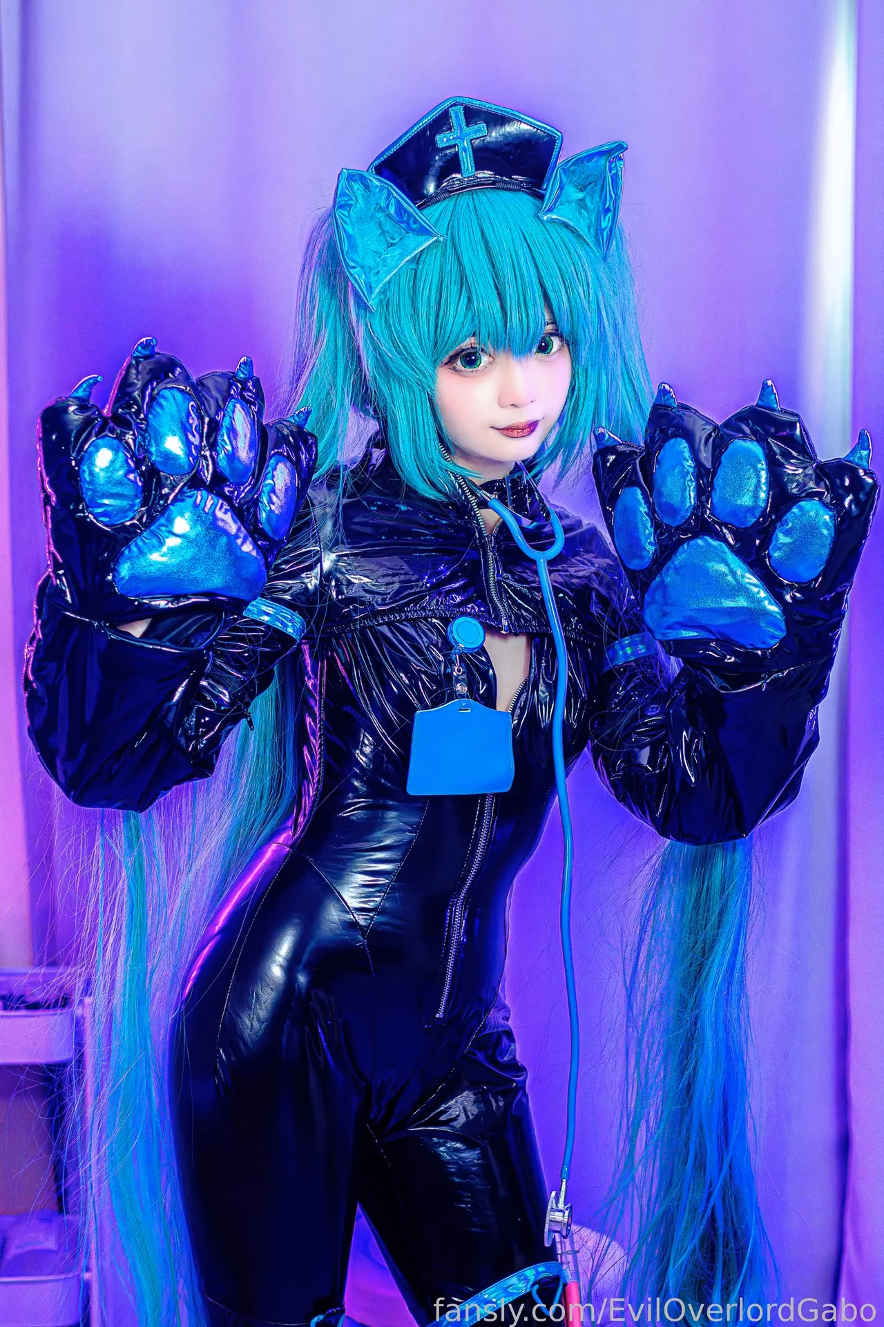 Evil Overlord Gabo as Hatsune Miku — cosplay photo 21 of 39