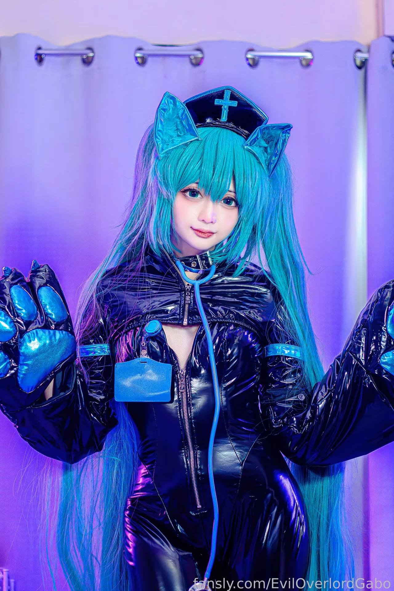 Evil Overlord Gabo as Hatsune Miku — cosplay photo 26 of 39