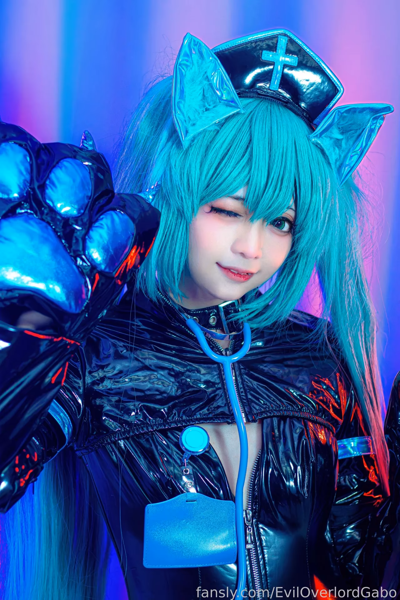 Evil Overlord Gabo as Hatsune Miku — cosplay photo 36 of 39