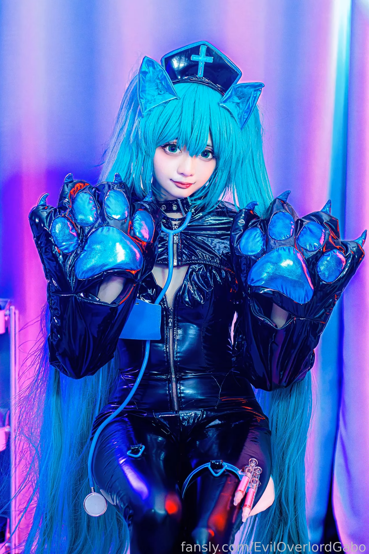 Evil Overlord Gabo as Hatsune Miku — cosplay photo 37 of 39