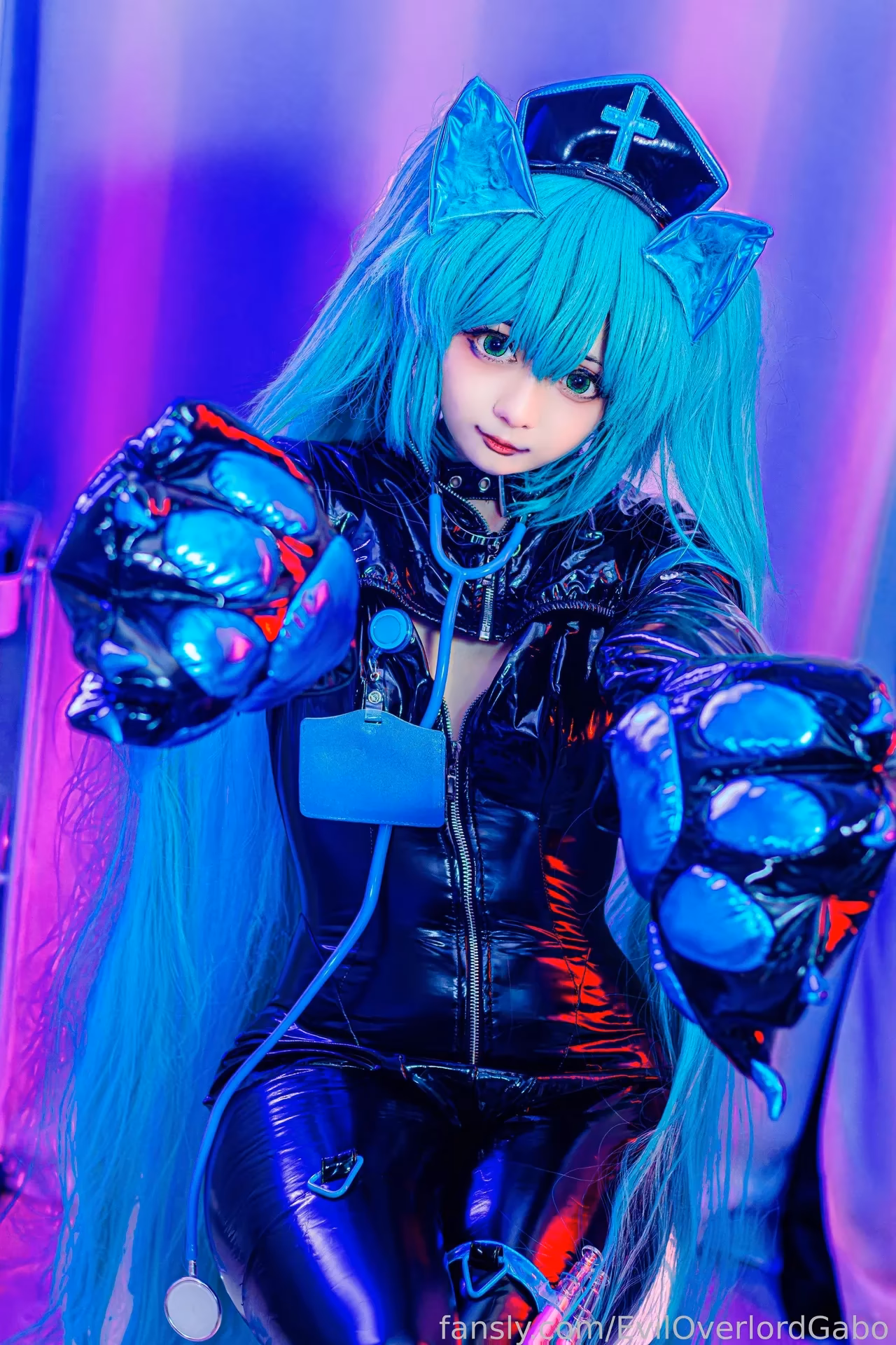 Evil Overlord Gabo as Hatsune Miku — cosplay photo 6 of 39