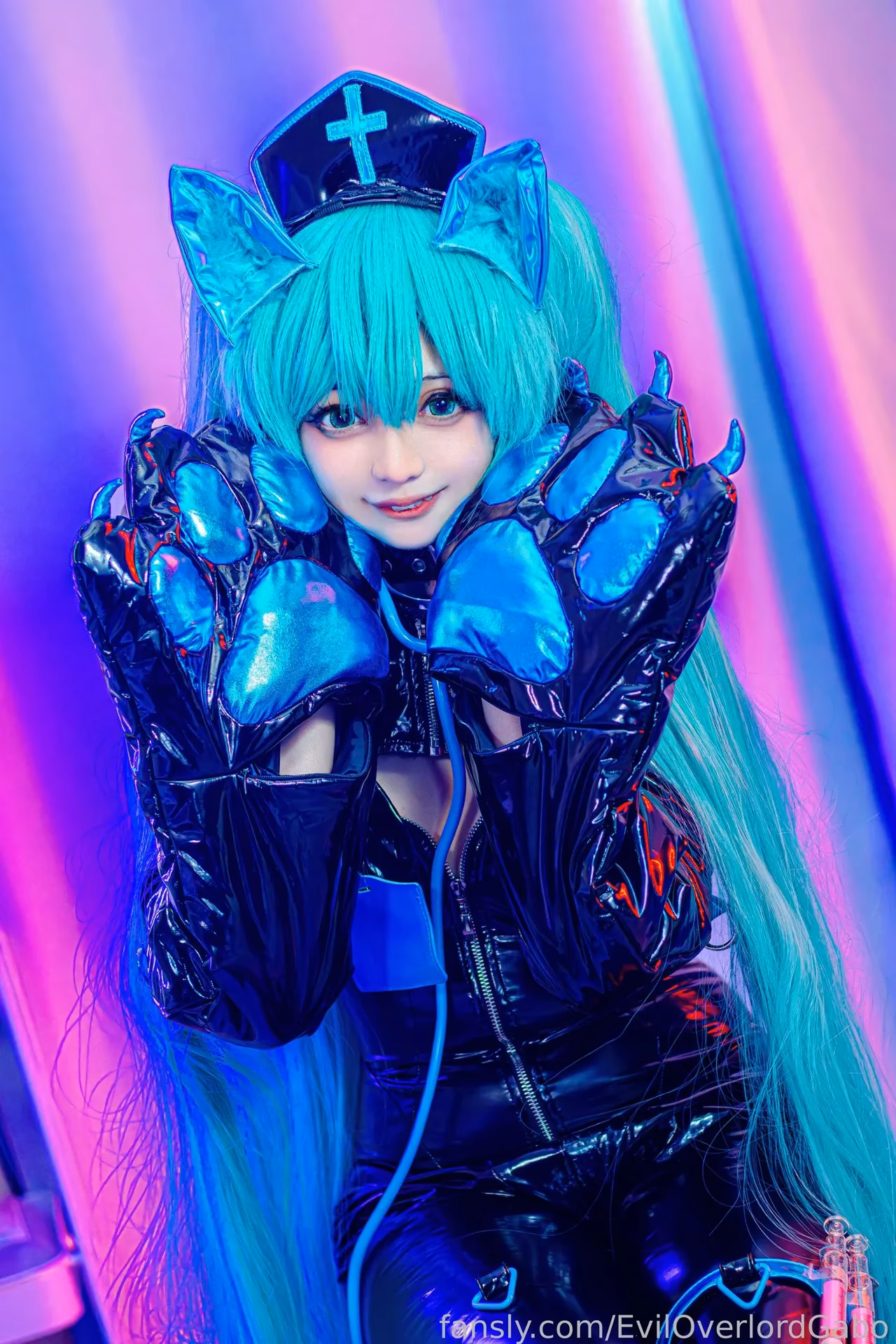 Evil Overlord Gabo as Hatsune Miku — cosplay photo 8 of 39