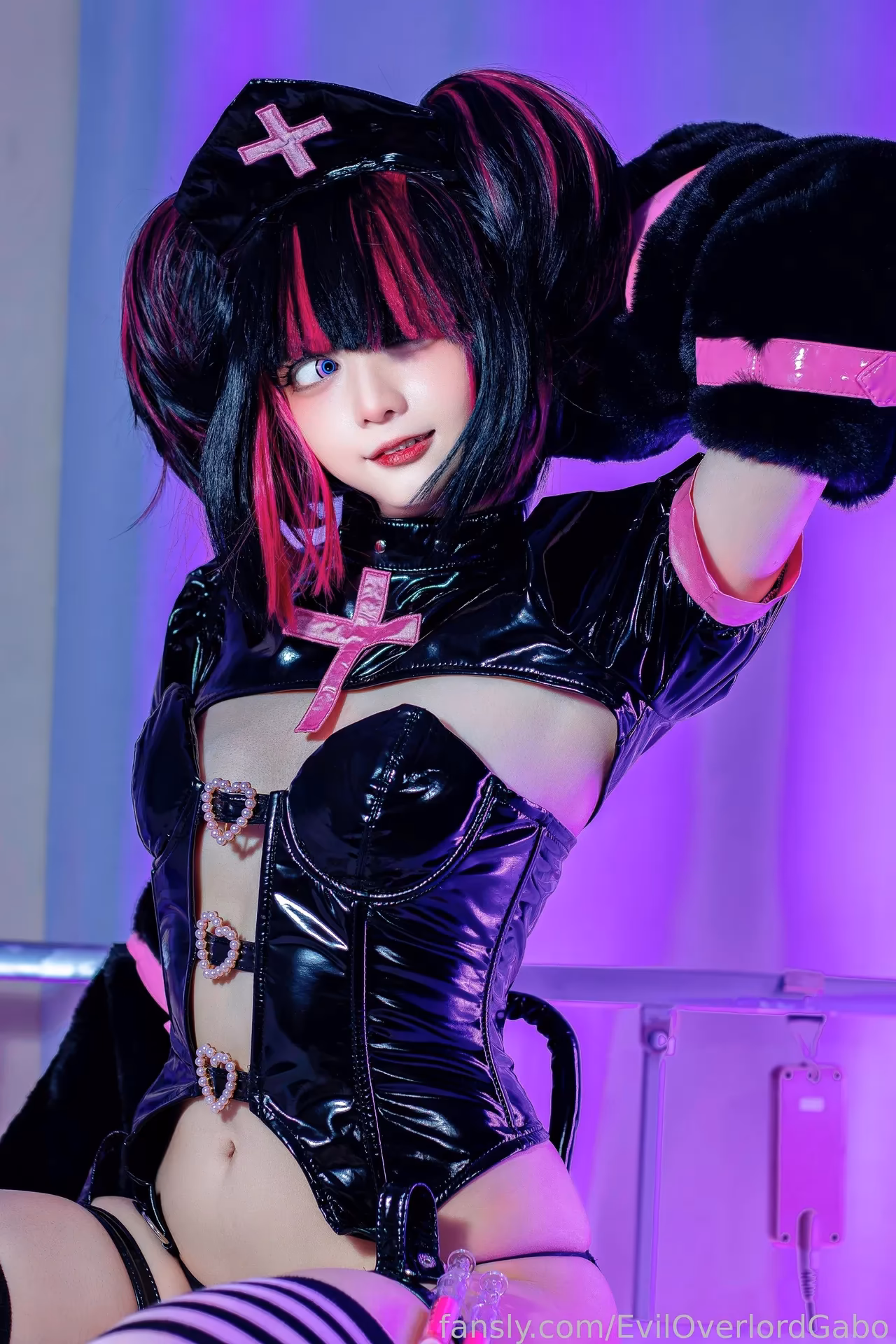 Evil Overlord Gabo as Juri Han — cosplay photo 10 of 28