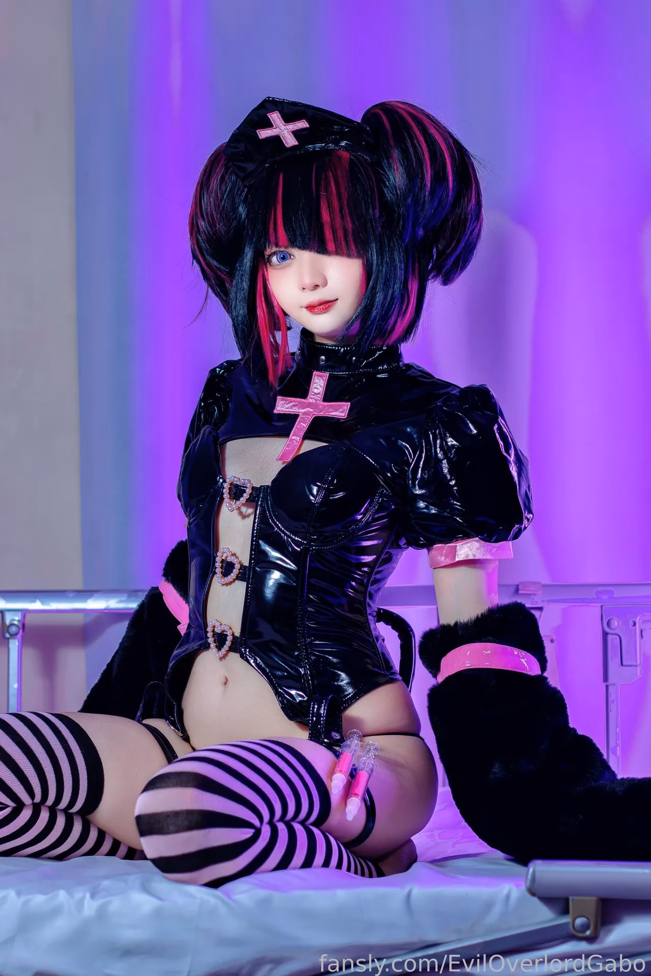 Evil Overlord Gabo as Juri Han — cosplay photo 14 of 28