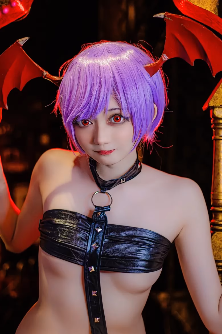 Evil Overlord Gabo as Lilith Aensland — cosplay photo 10 of 22