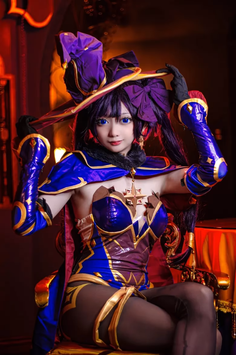 Evil Overlord Gabo as Mona Megistus — cosplay photo 21 of 31