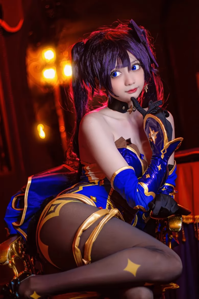 Evil Overlord Gabo as Mona Megistus — cosplay photo 28 of 31
