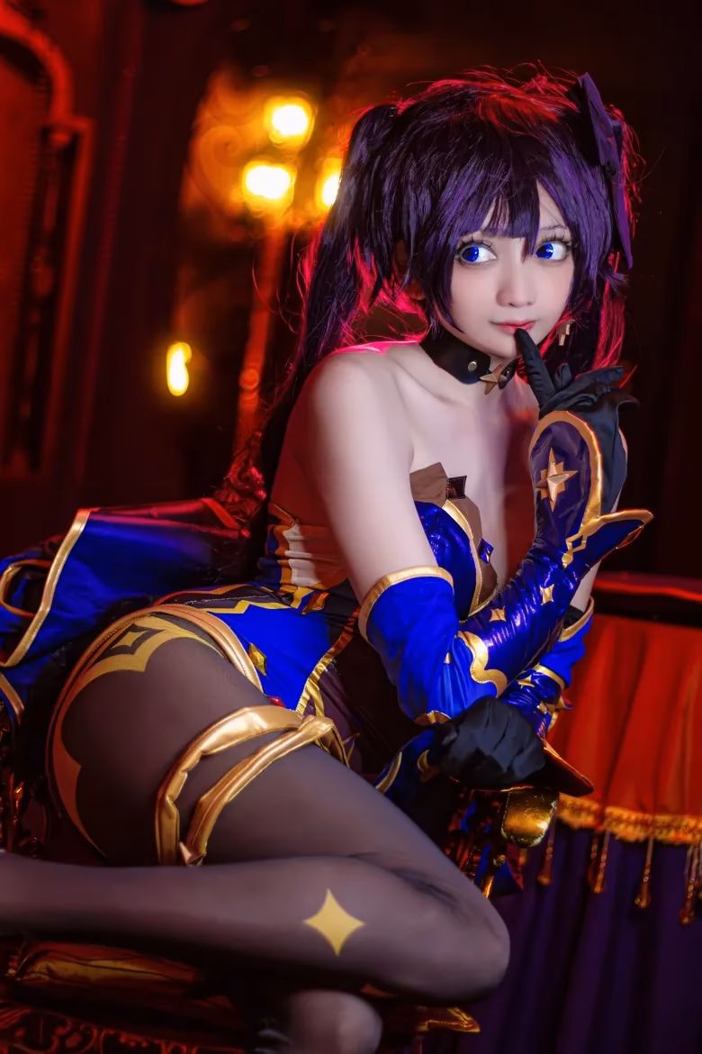 Evil Overlord Gabo as Mona Megistus — cosplay photo 7 of 31