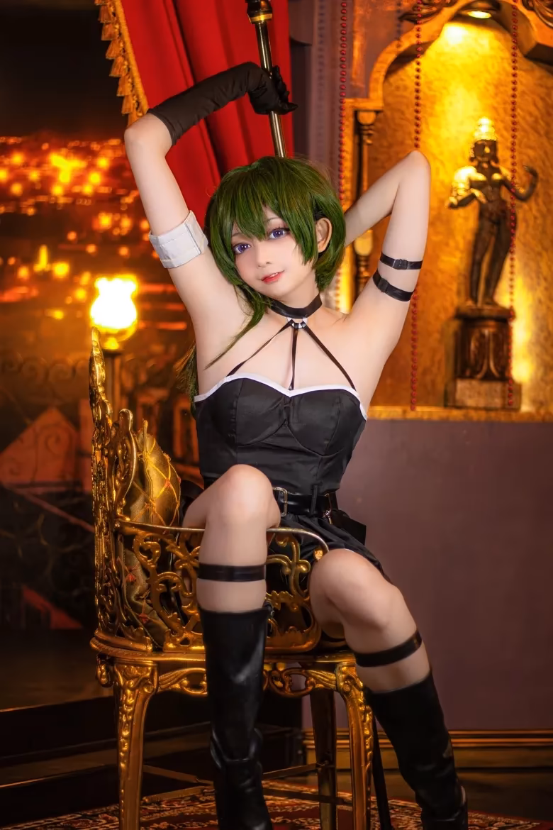 Evil Overlord Gabo as Ubel — cosplay photo 15 of 24
