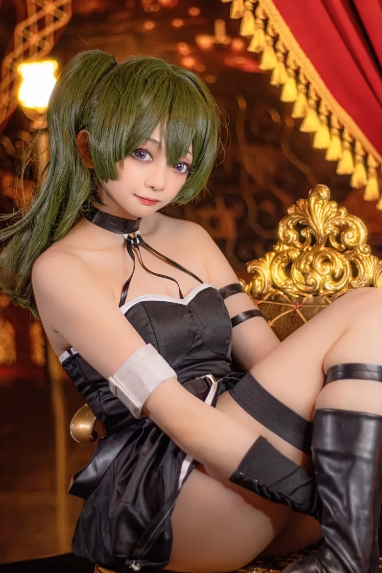 Evil Overlord Gabo as Ubel — cosplay photo 18 of 24