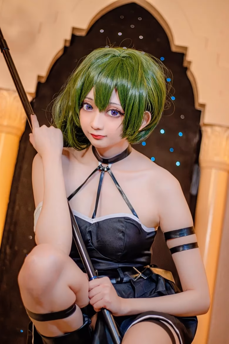 Evil Overlord Gabo as Ubel — cosplay photo 20 of 24