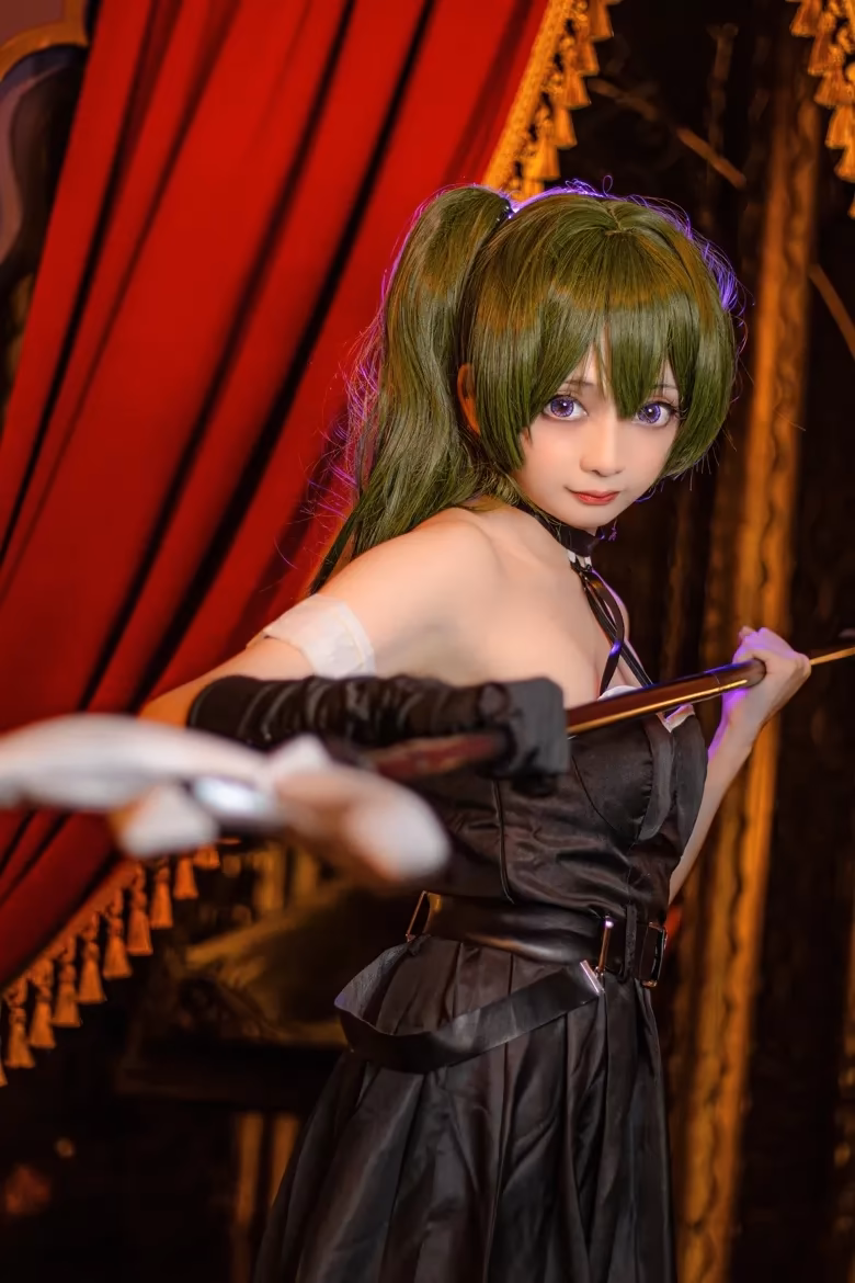 Evil Overlord Gabo as Ubel — cosplay photo 7 of 24
