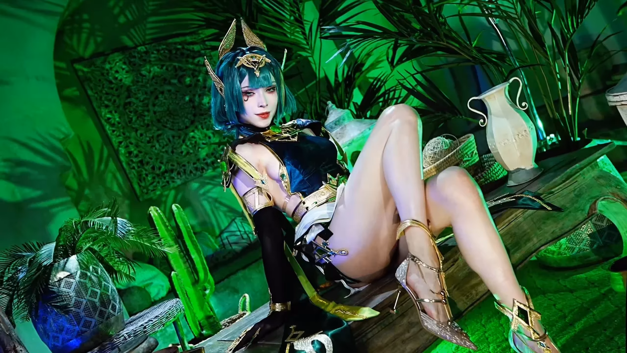 Faira Star as Nefer — cosplay photo 39 of 109