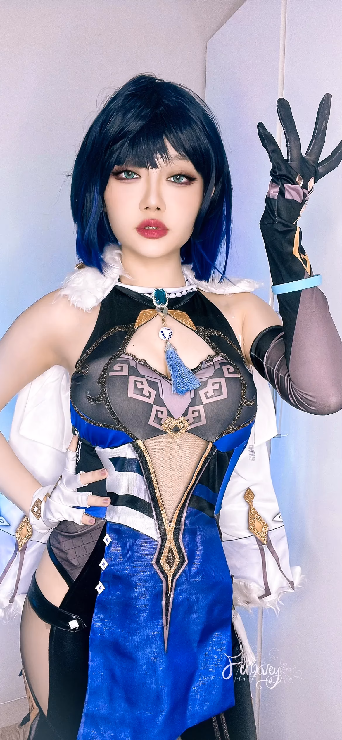 Faixvey as Yelan — cosplay photo 8 of 9
