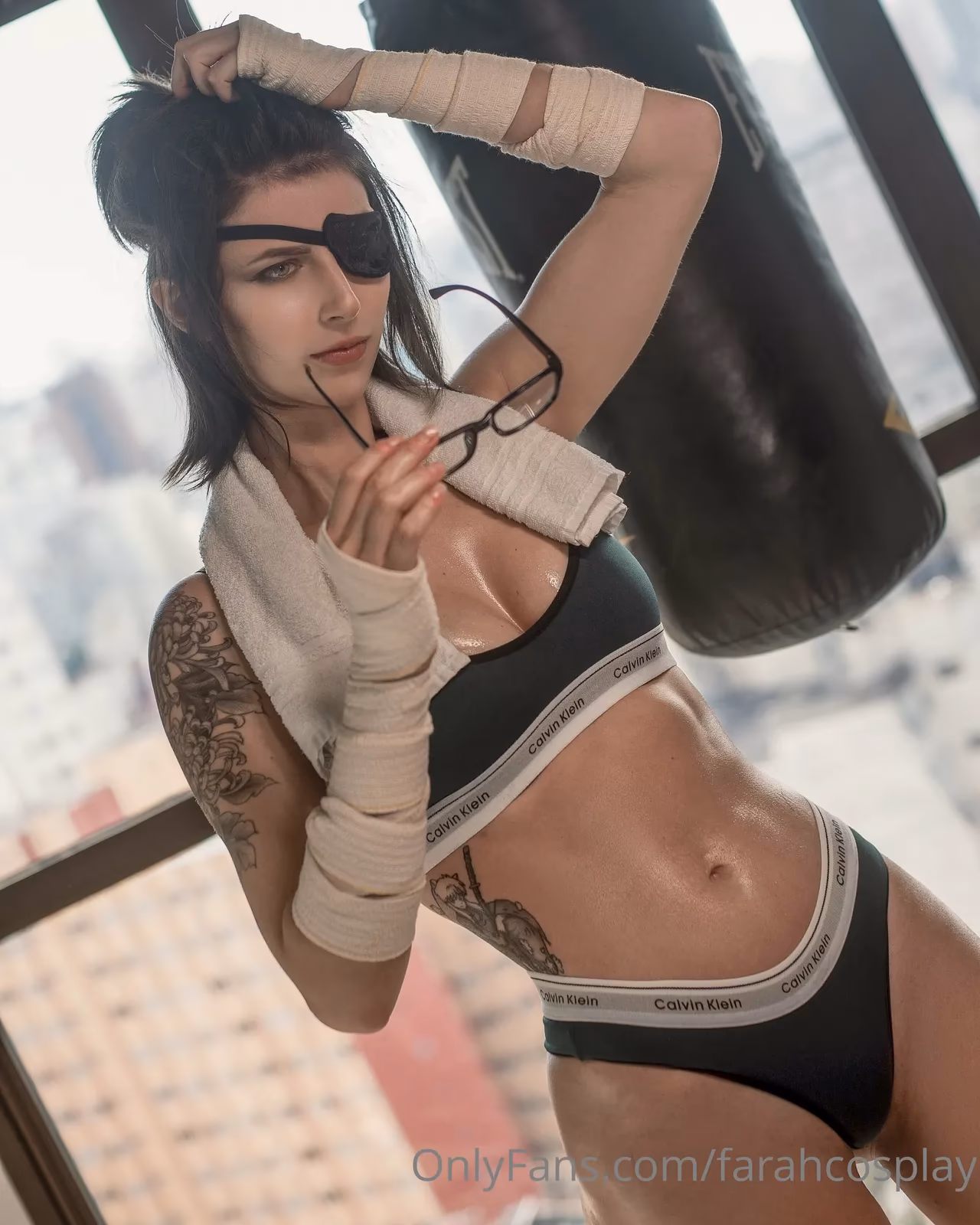 FarahRush as Hange Zoe — cosplay photo 2 of 6