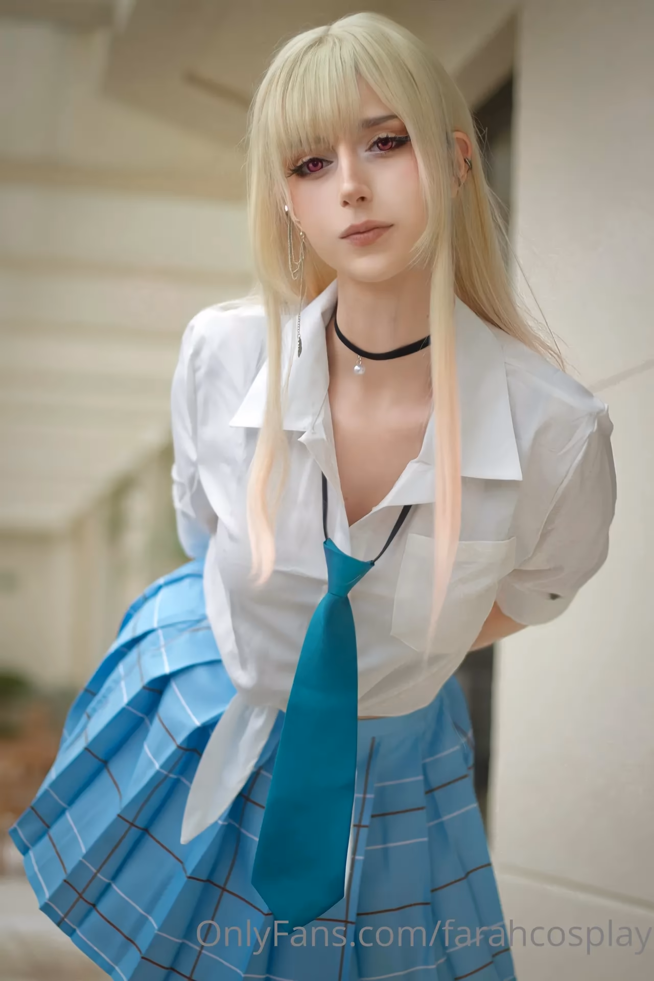 FarahRush as Marin Kitagawa — cosplay photo 3 of 10