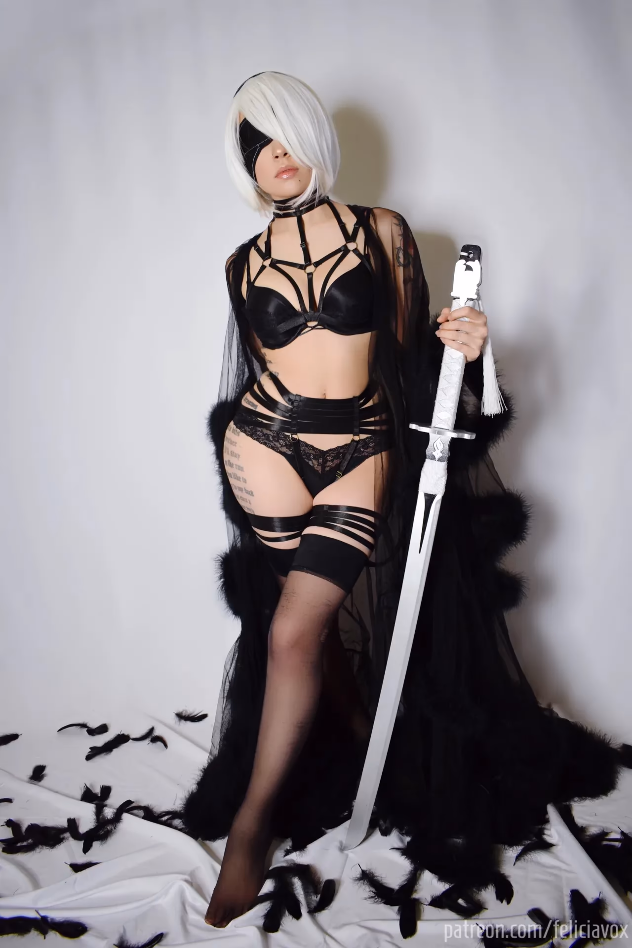 Felicia Vox as 2B — cosplay photo 32 of 60