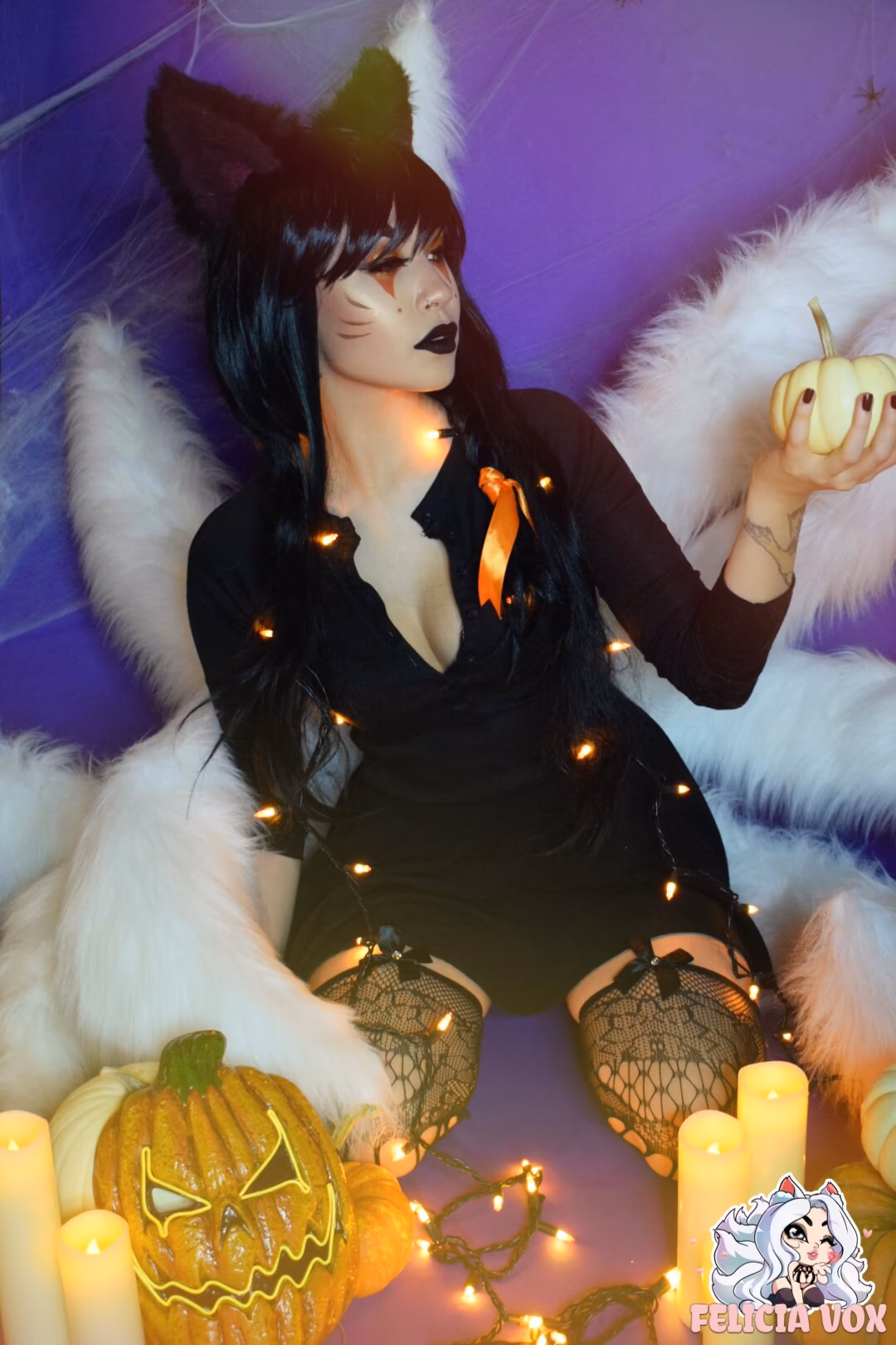 Felicia Vox as Ahri — cosplay photo 10 of 77