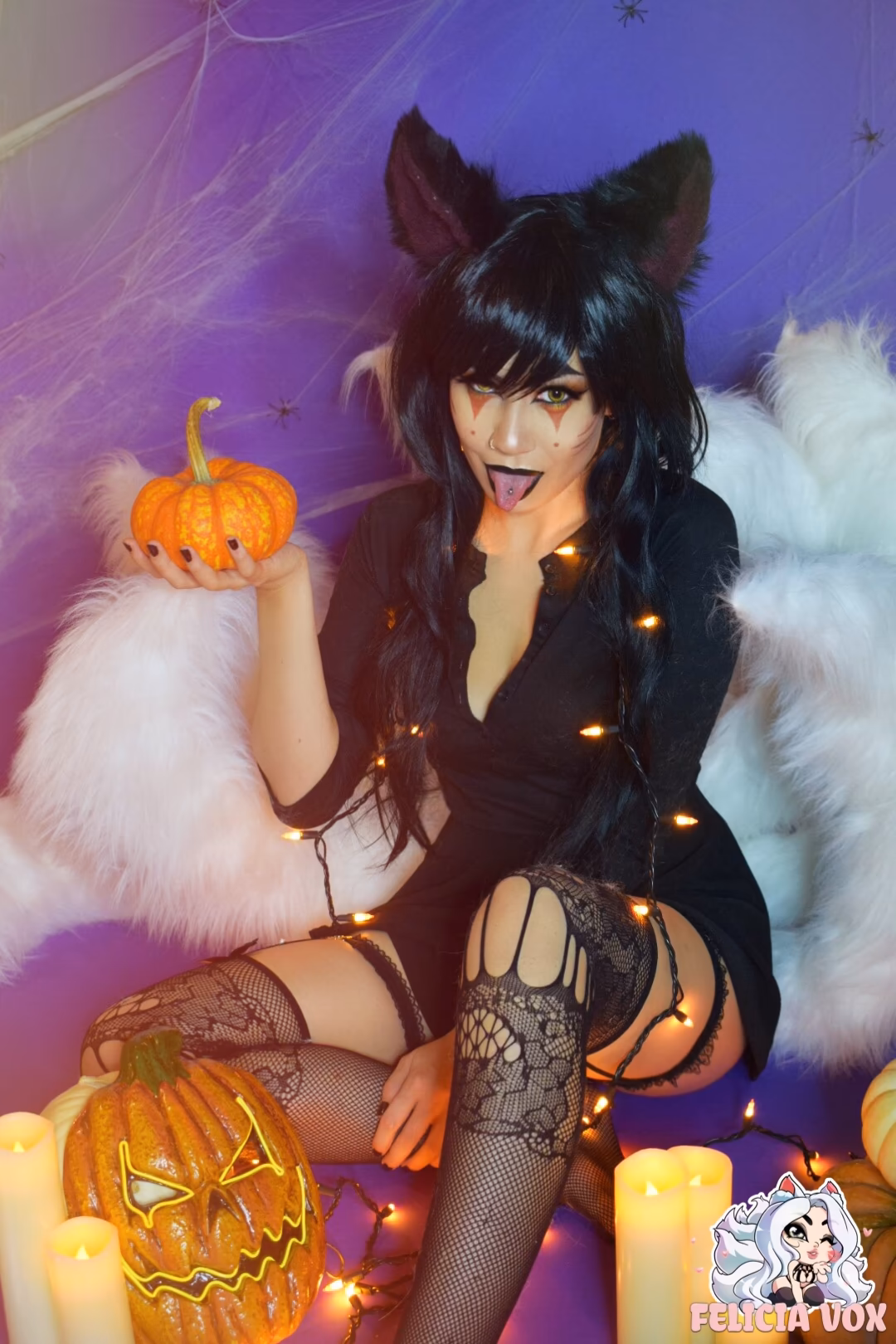 Felicia Vox as Ahri — cosplay photo 11 of 77