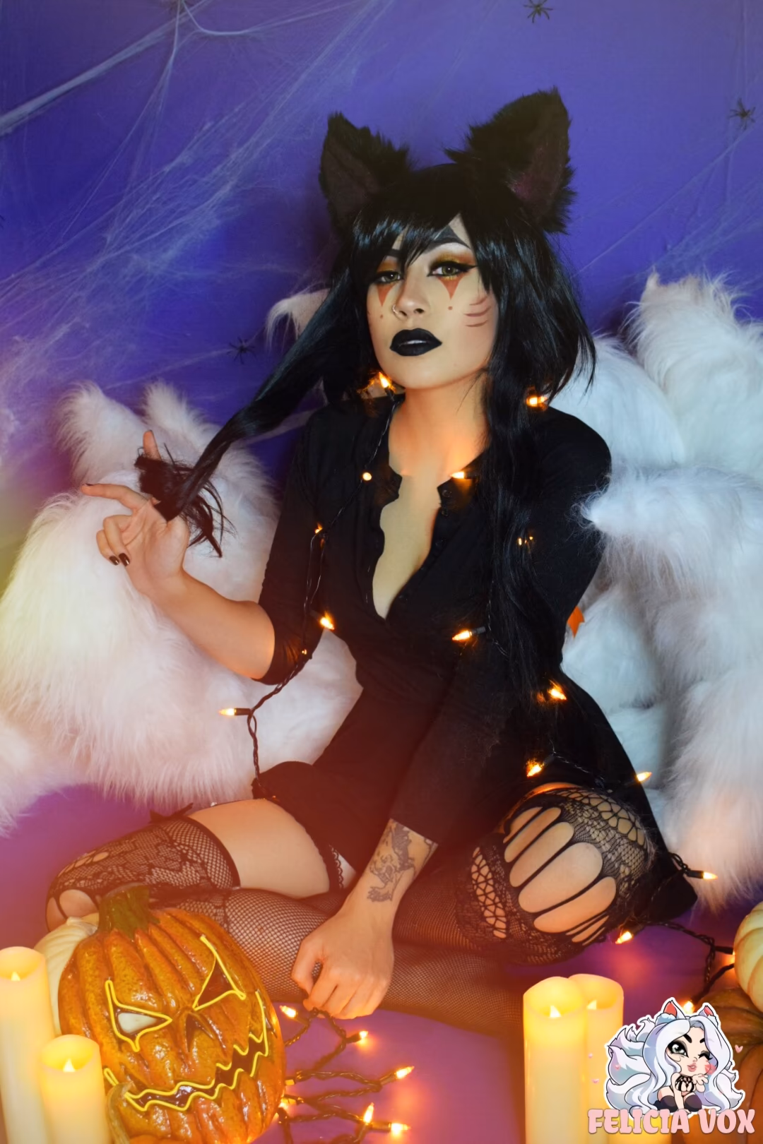 Felicia Vox as Ahri — cosplay photo 14 of 77