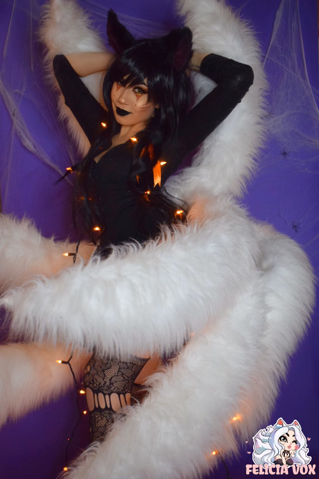 Felicia Vox as Ahri — cosplay photo 23 of 77