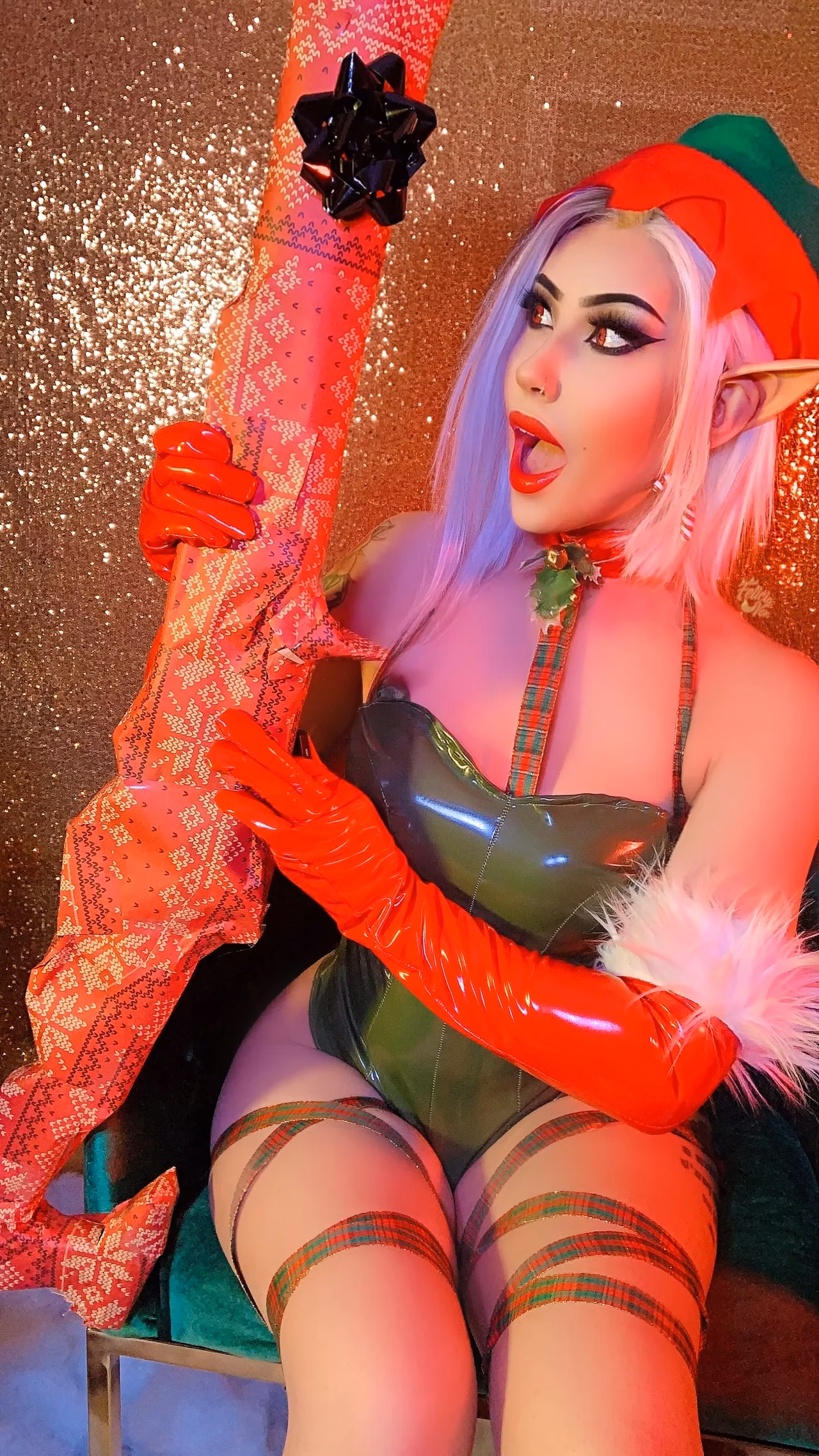 Felicia Vox as Ashe — cosplay photo 39 of 65