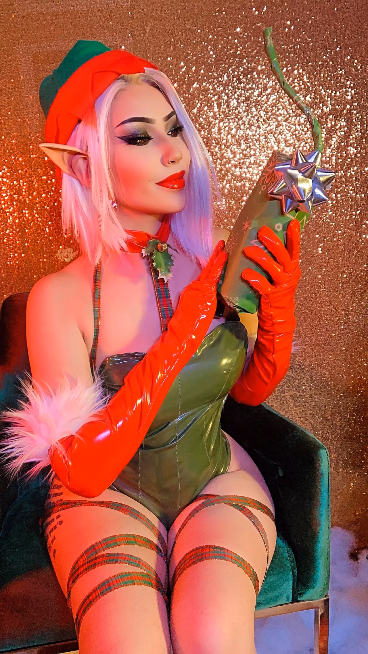 Felicia Vox as Ashe — cosplay photo 46 of 65