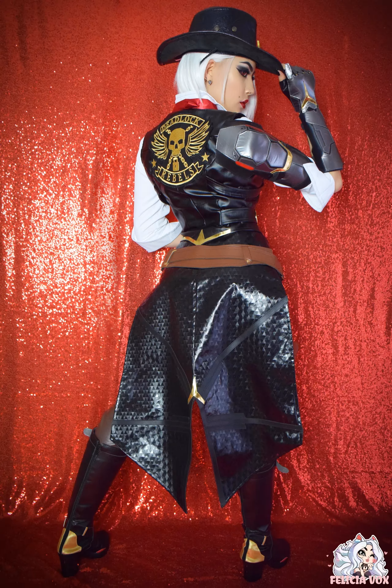 Felicia Vox as Ashe — cosplay photo 9 of 100