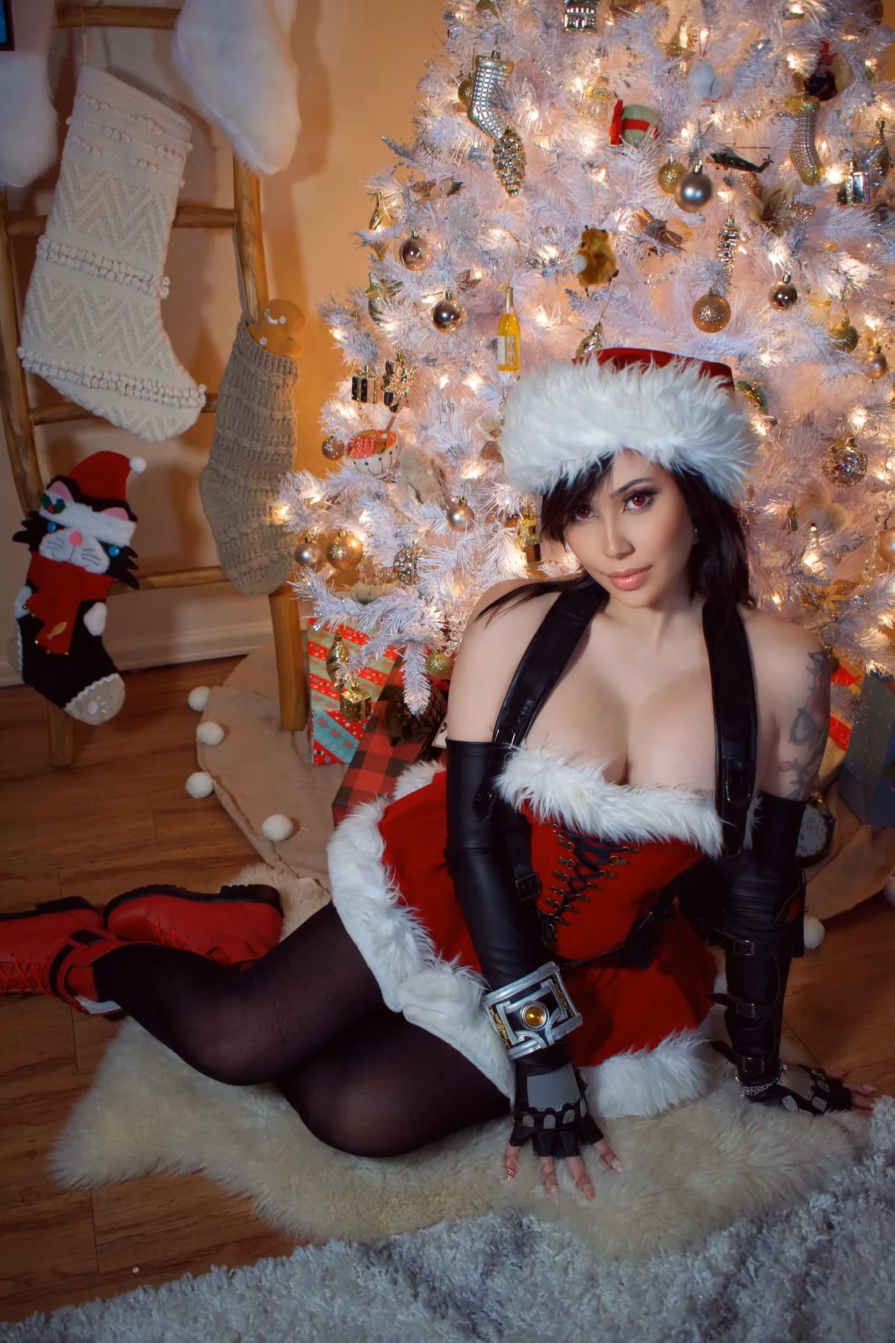 Felicia Vox as Tifa Lockhart — cosplay photo 17 of 47