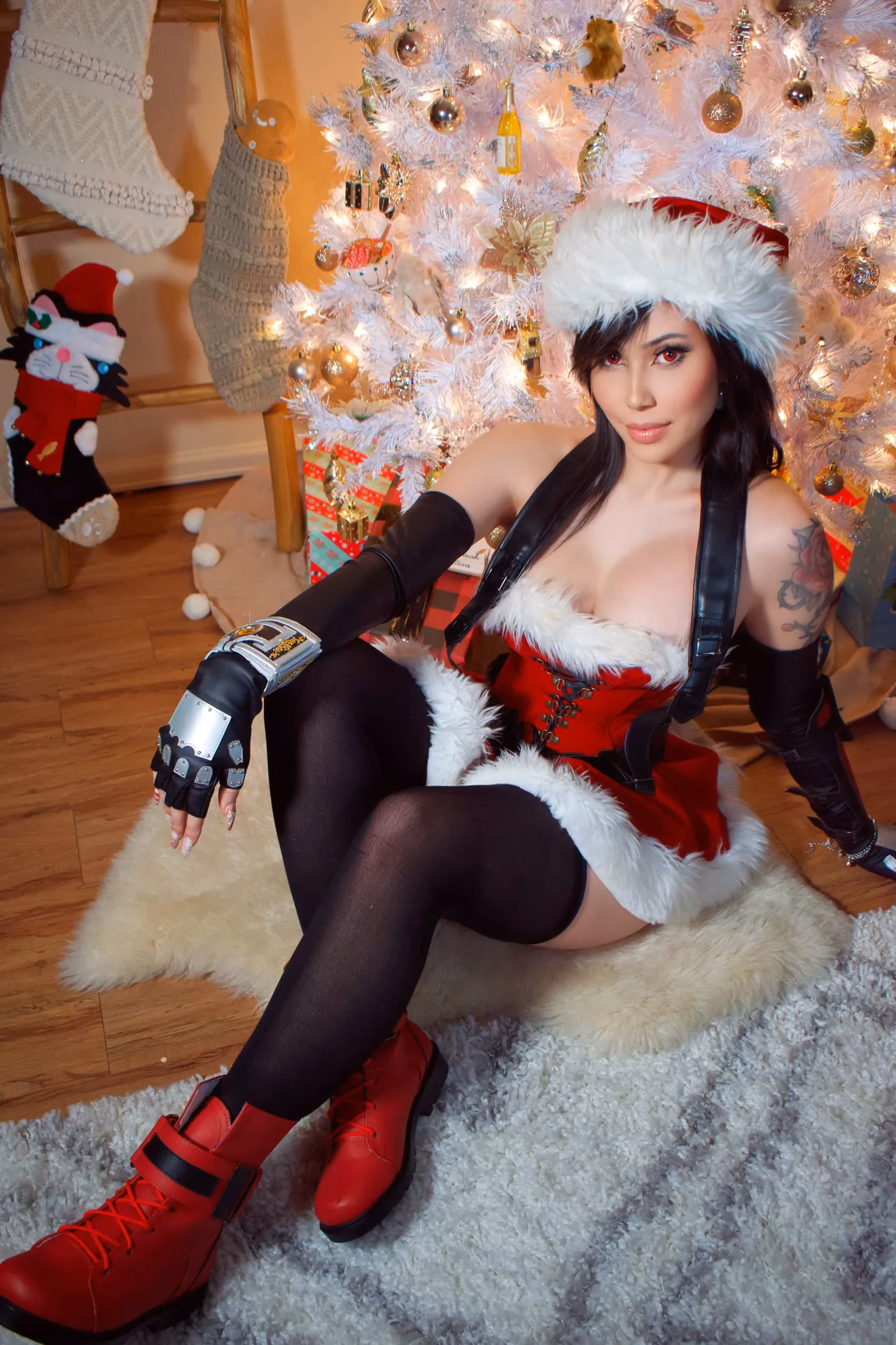 Felicia Vox as Tifa Lockhart — cosplay photo 21 of 47