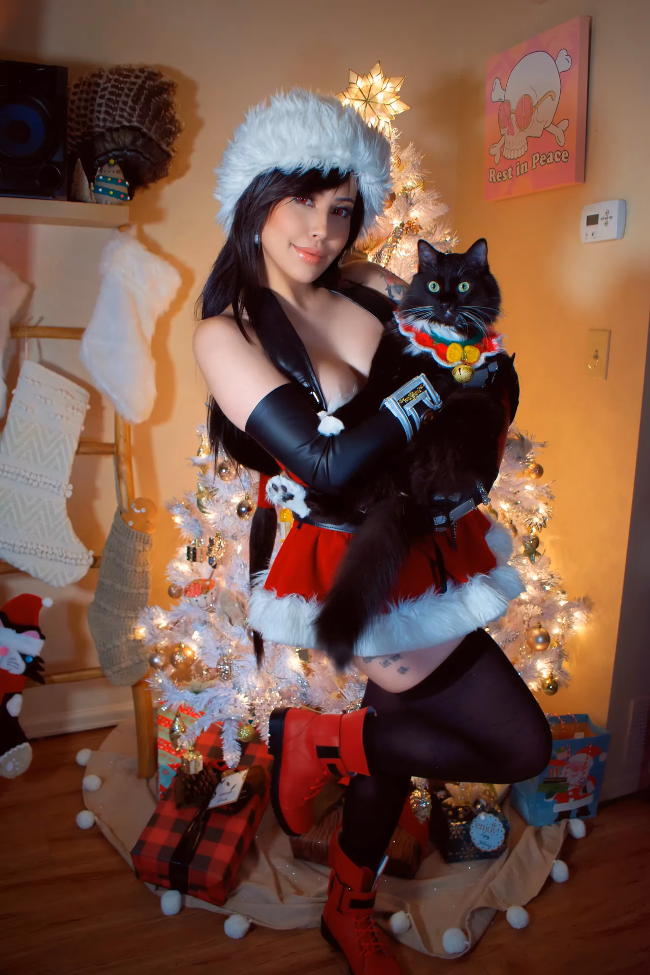 Felicia Vox as Tifa Lockhart — cosplay photo 26 of 47