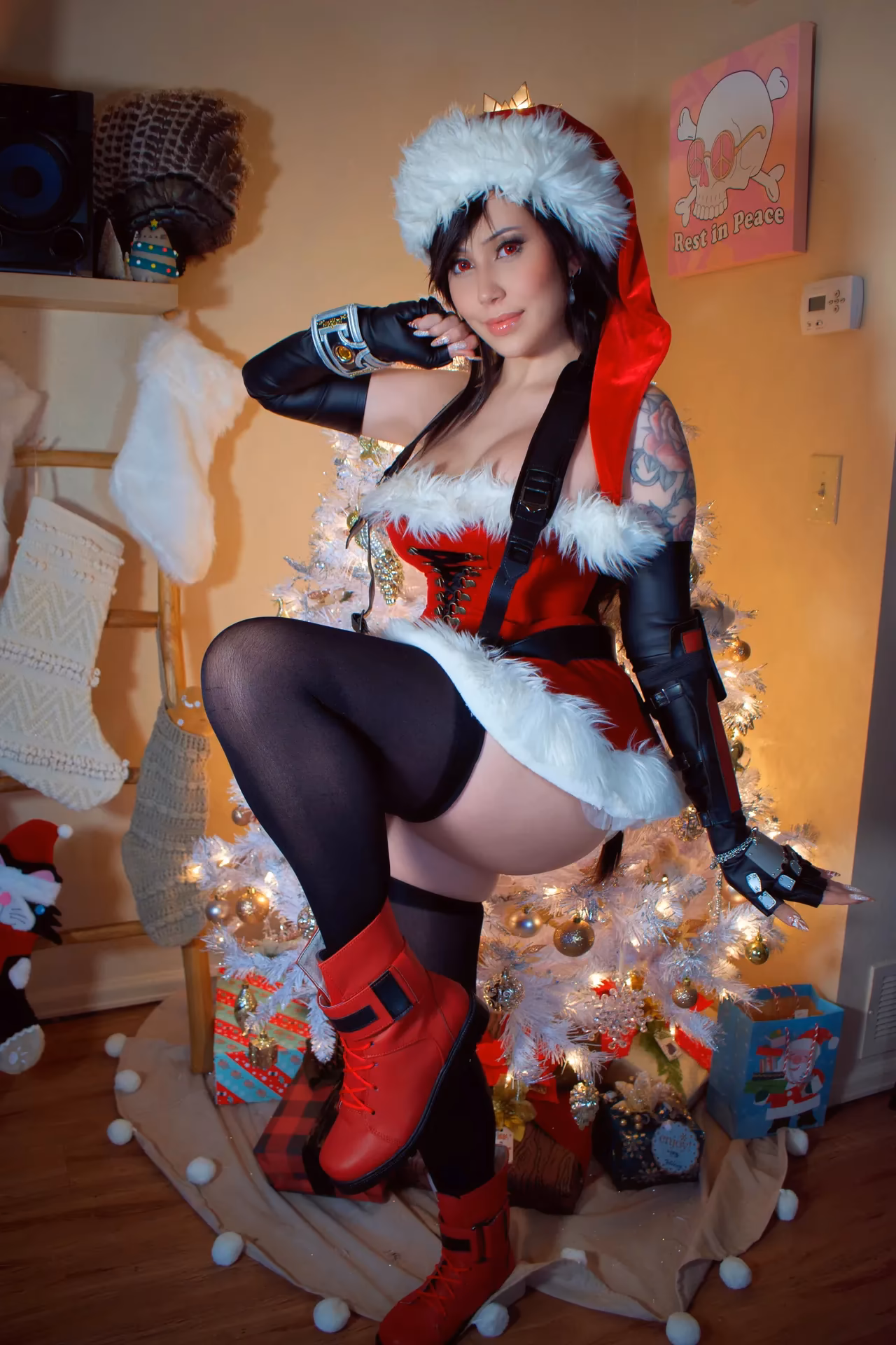 Felicia Vox as Tifa Lockhart — cosplay photo 4 of 47