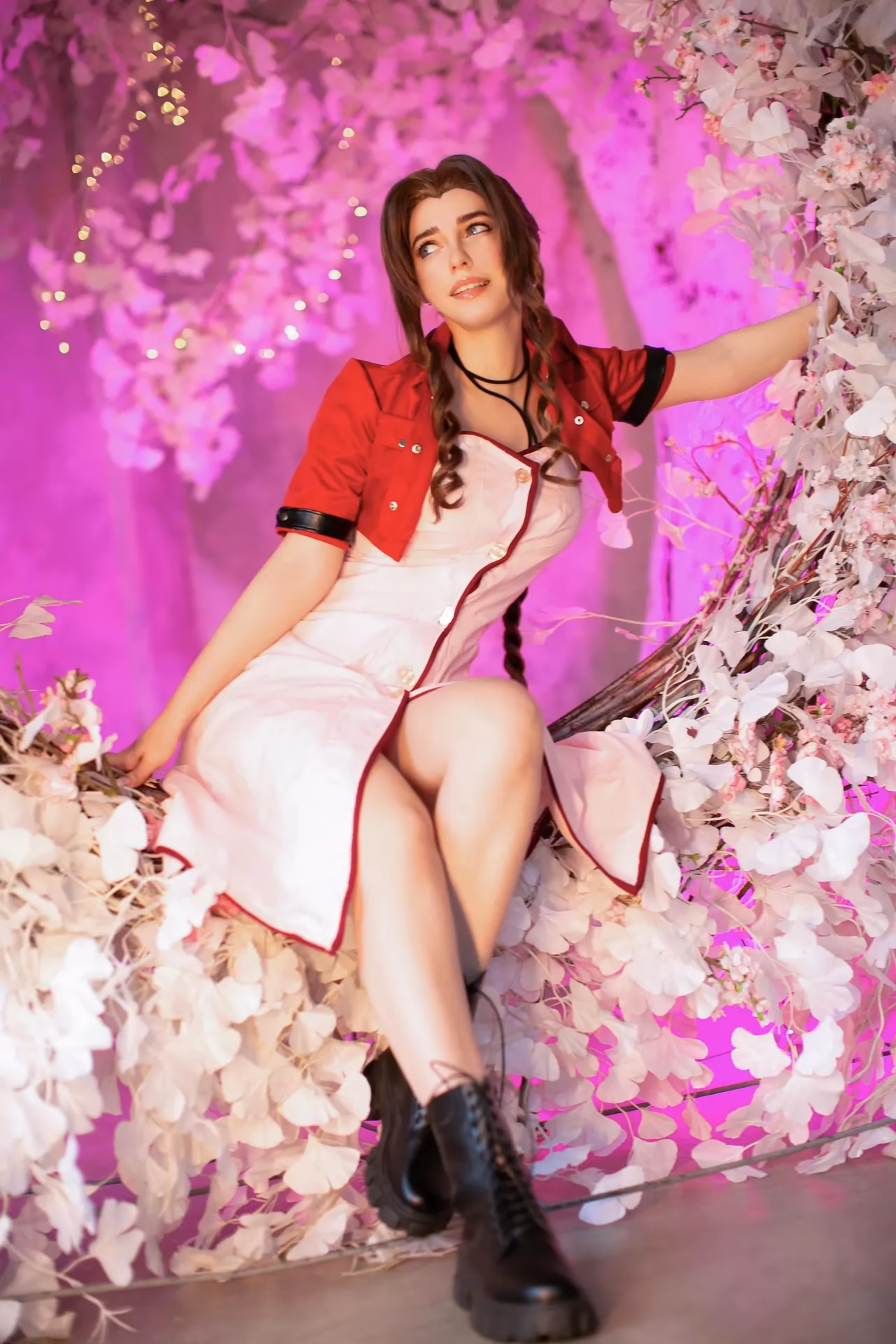 Flora Daria as Aerith Gainsborough — cosplay photo 7 of 38