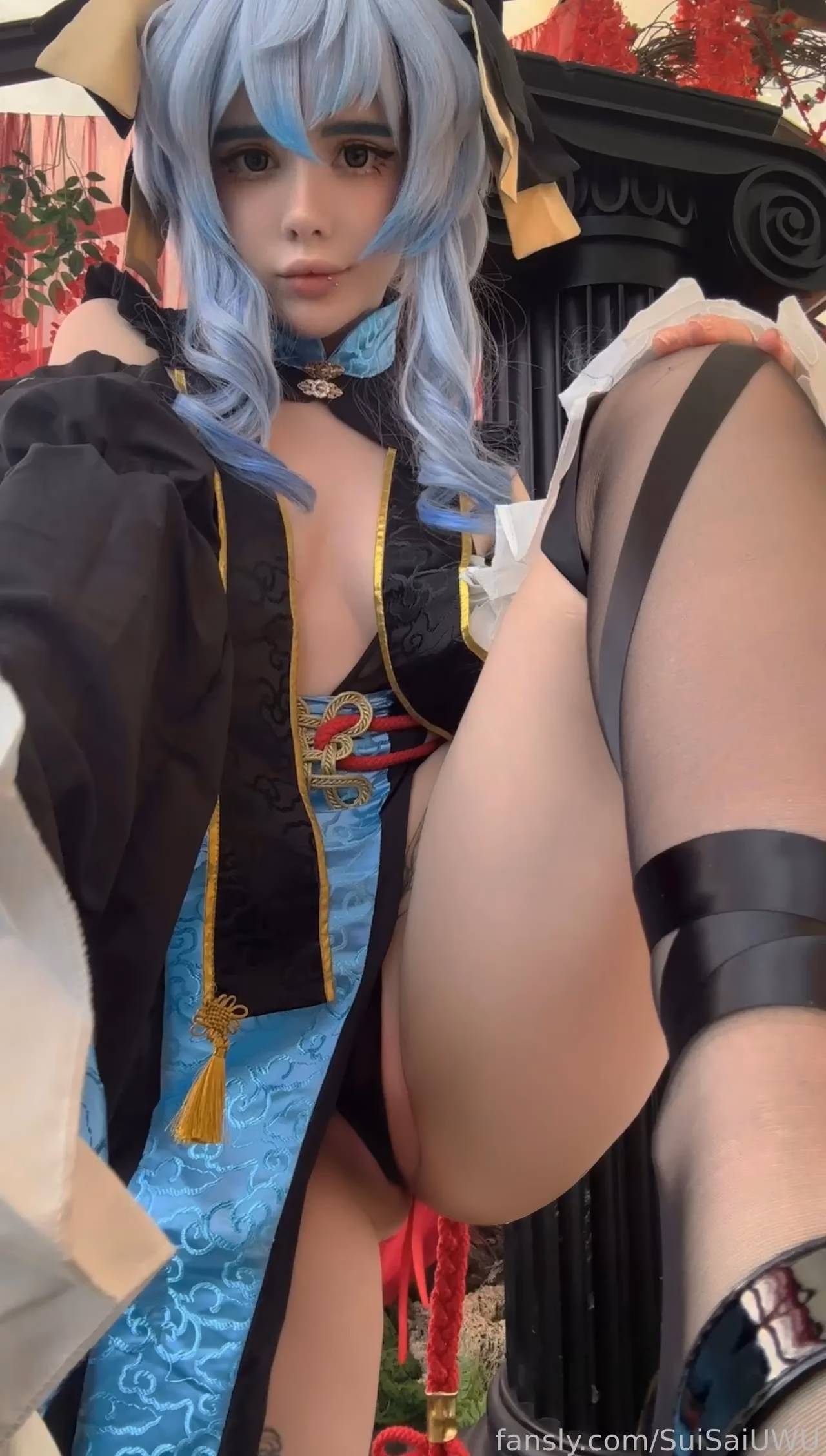 Frauleinmilk as Qiqi — cosplay photo 14 of 25