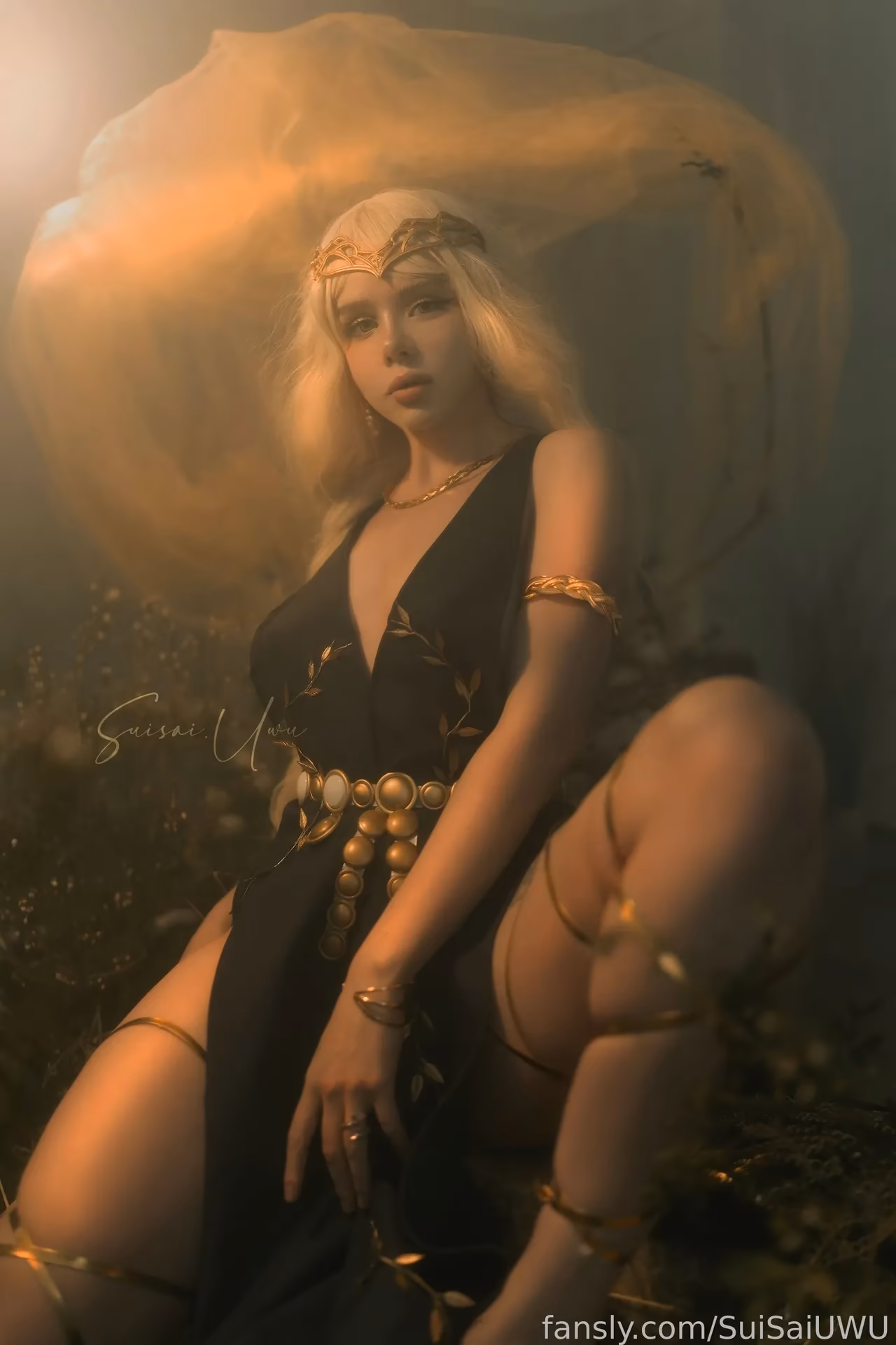 Frauleinmilk as Queen Marika the Eternal — cosplay photo 5 of 30