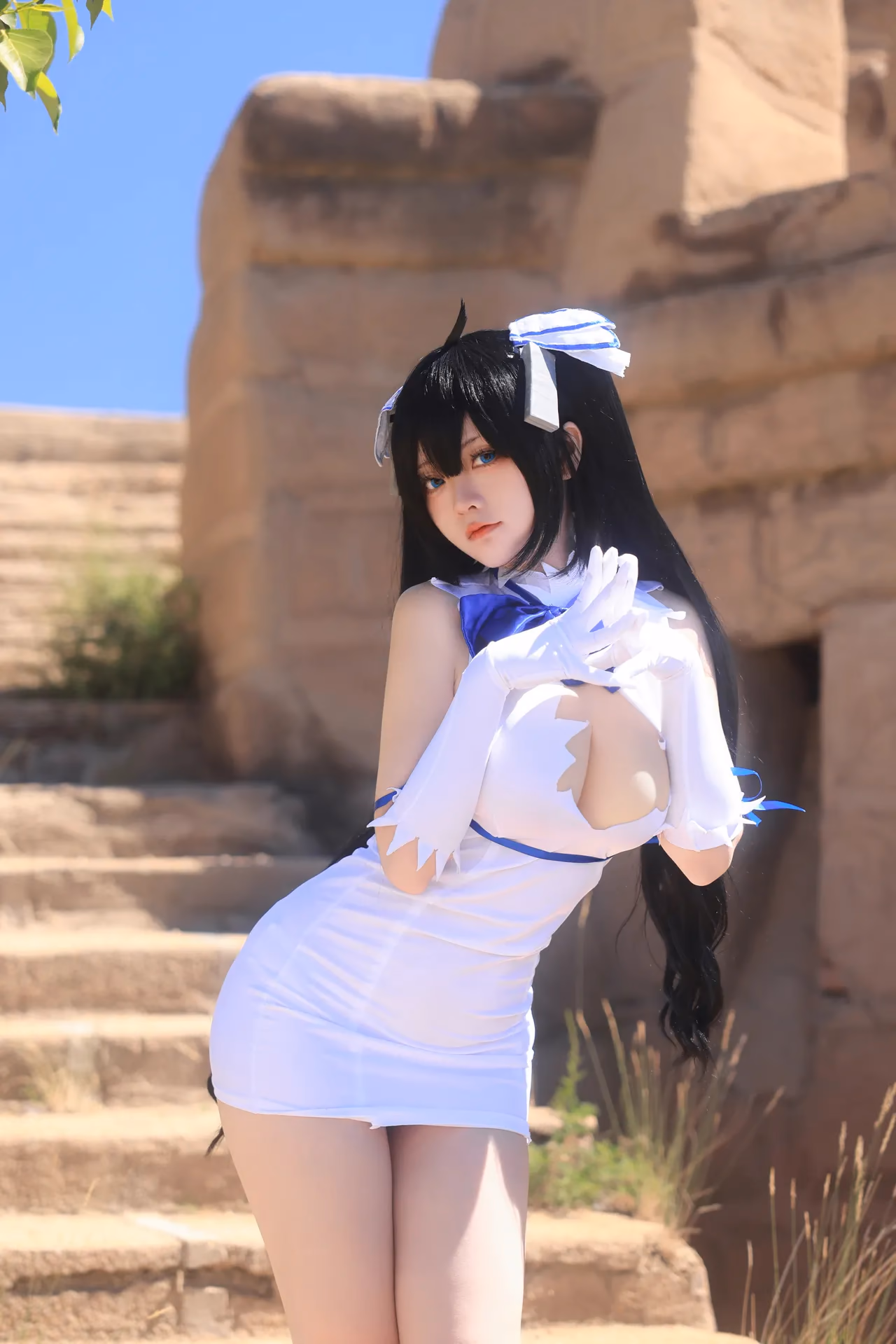 G44 wa Kizutsukanai as Hestia — cosplay photo 11 of 21