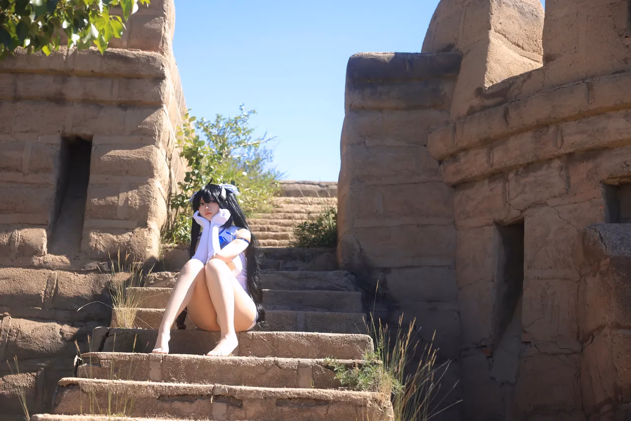 G44 wa Kizutsukanai as Hestia — cosplay photo 5 of 21