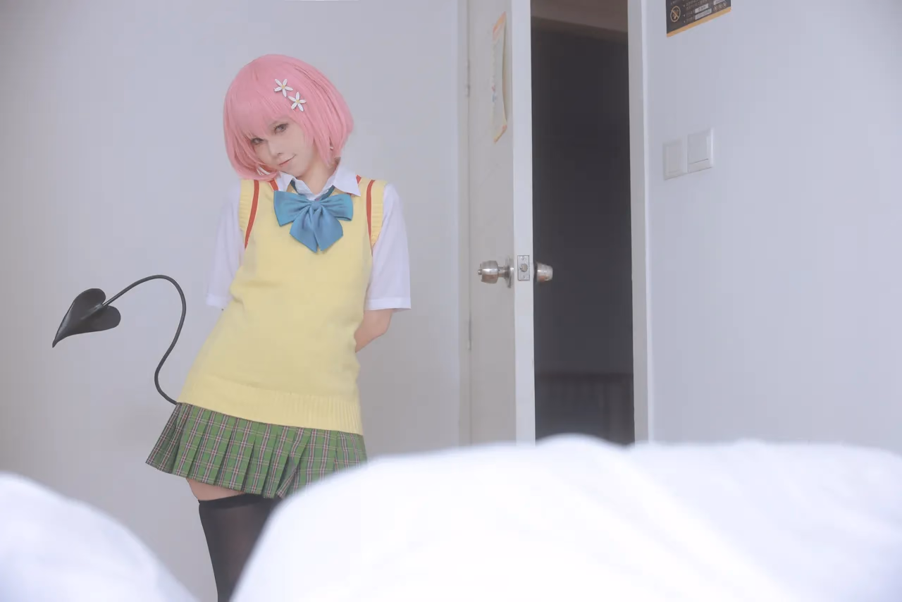 G44 wa Kizutsukanai as Momo Belia Deviluke — cosplay photo 3 of 22