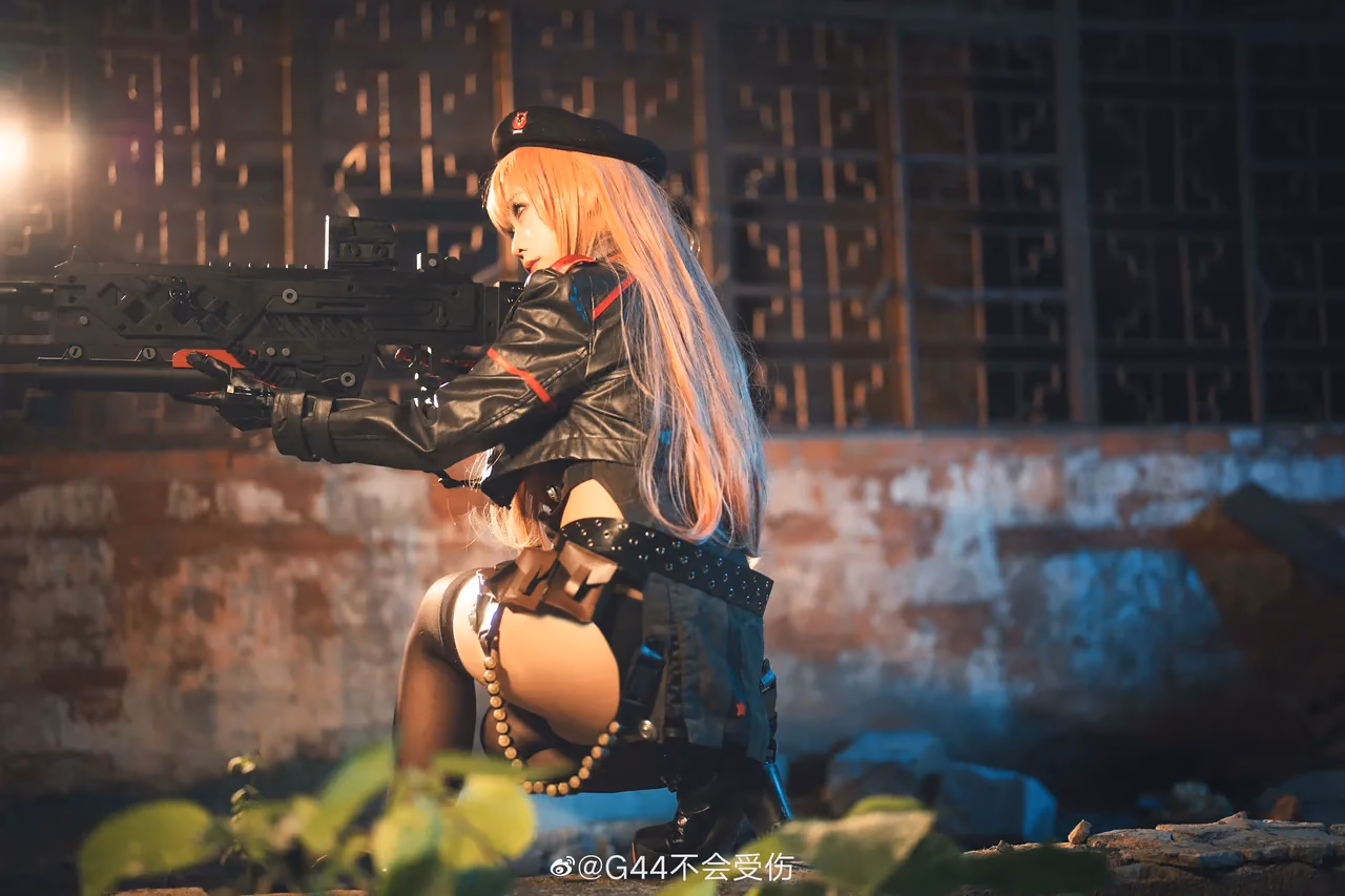G44 wa Kizutsukanai as Rapi — cosplay photo 15 of 17
