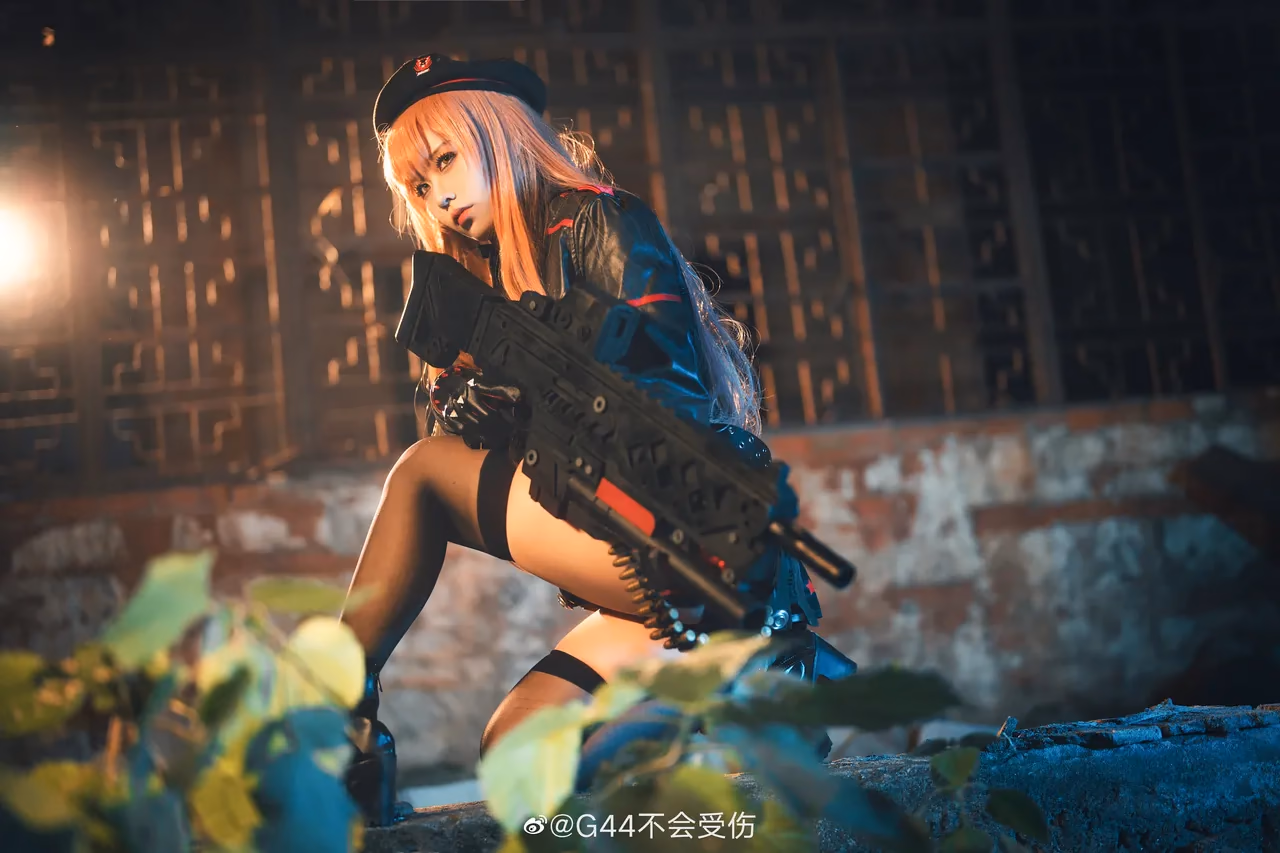 G44 wa Kizutsukanai as Rapi — cosplay photo 6 of 17