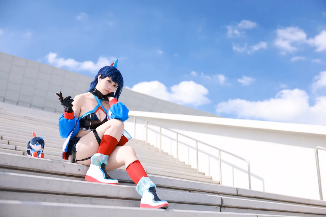 G44 wa Kizutsukanai as Rikka Takarada — cosplay photo 10 of 35