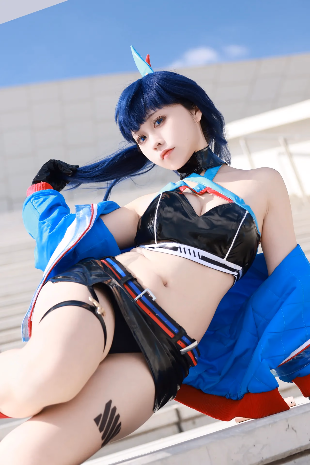 G44 wa Kizutsukanai as Rikka Takarada — cosplay photo 12 of 35