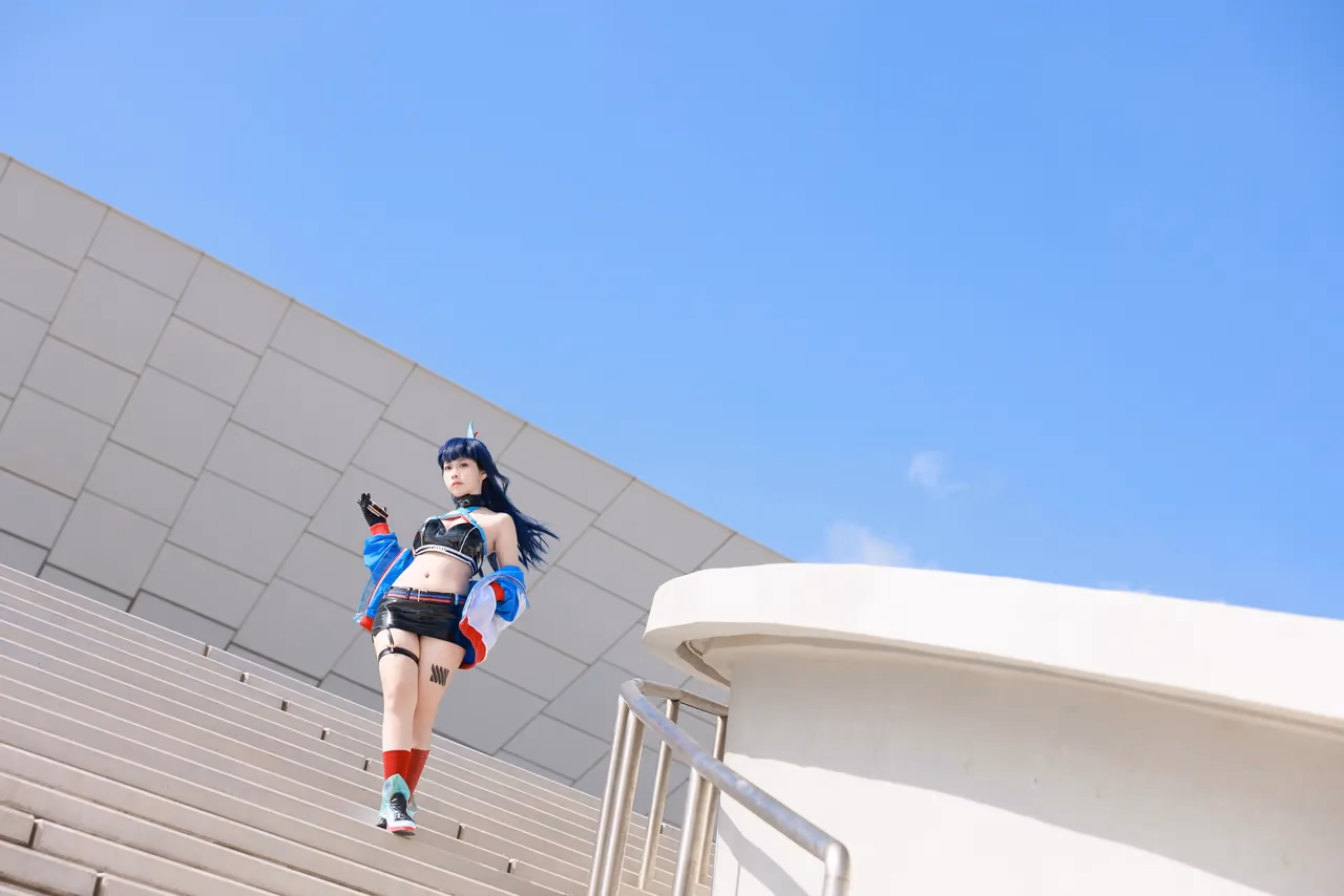 G44 wa Kizutsukanai as Rikka Takarada — cosplay photo 18 of 35