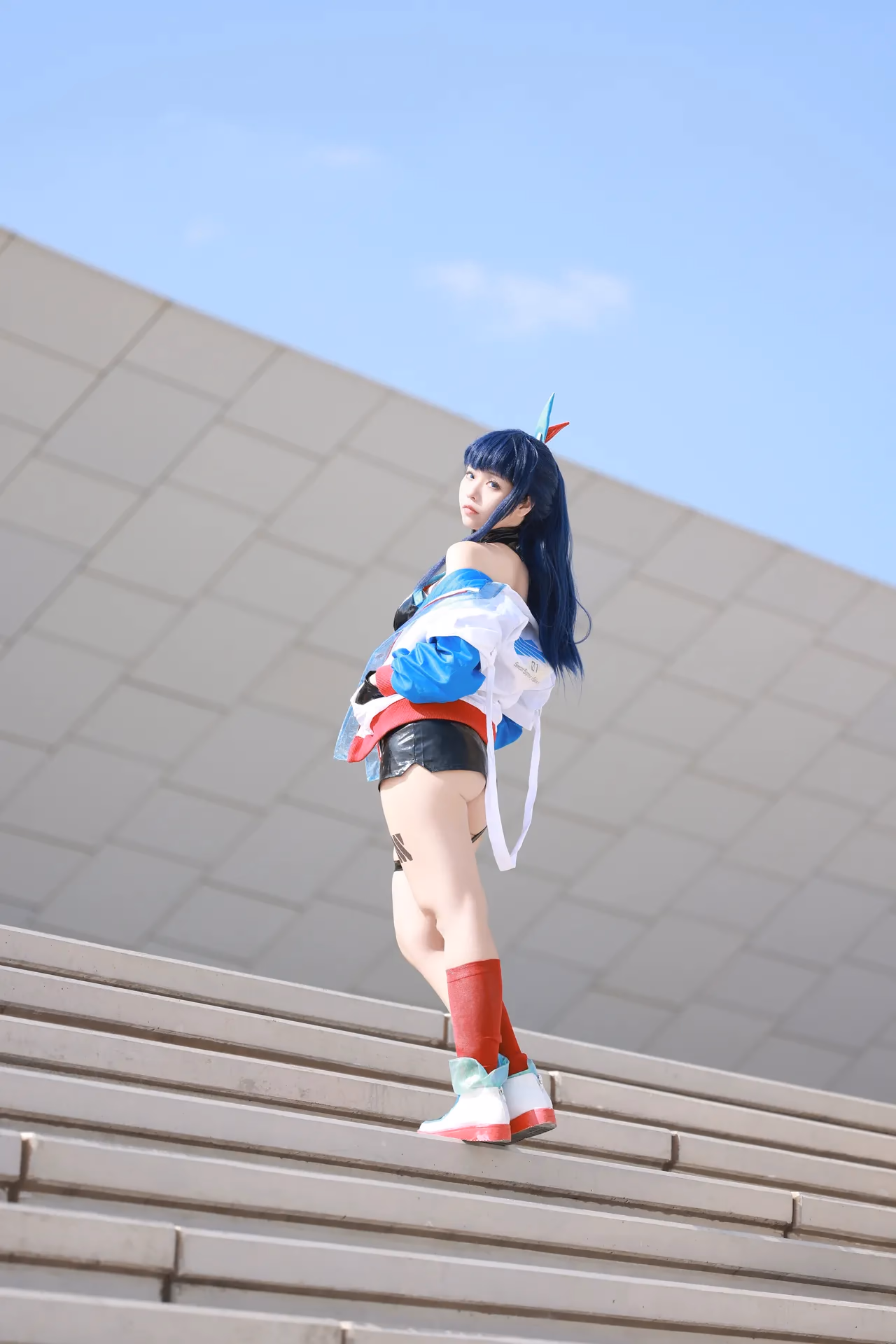 G44 wa Kizutsukanai as Rikka Takarada — cosplay photo 31 of 35