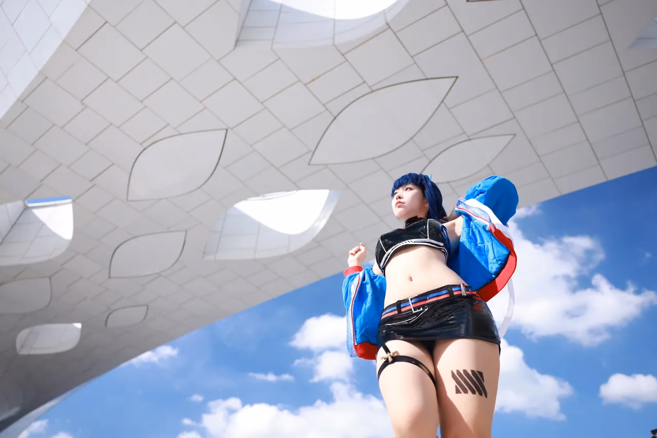 G44 wa Kizutsukanai as Rikka Takarada — cosplay photo 6 of 35