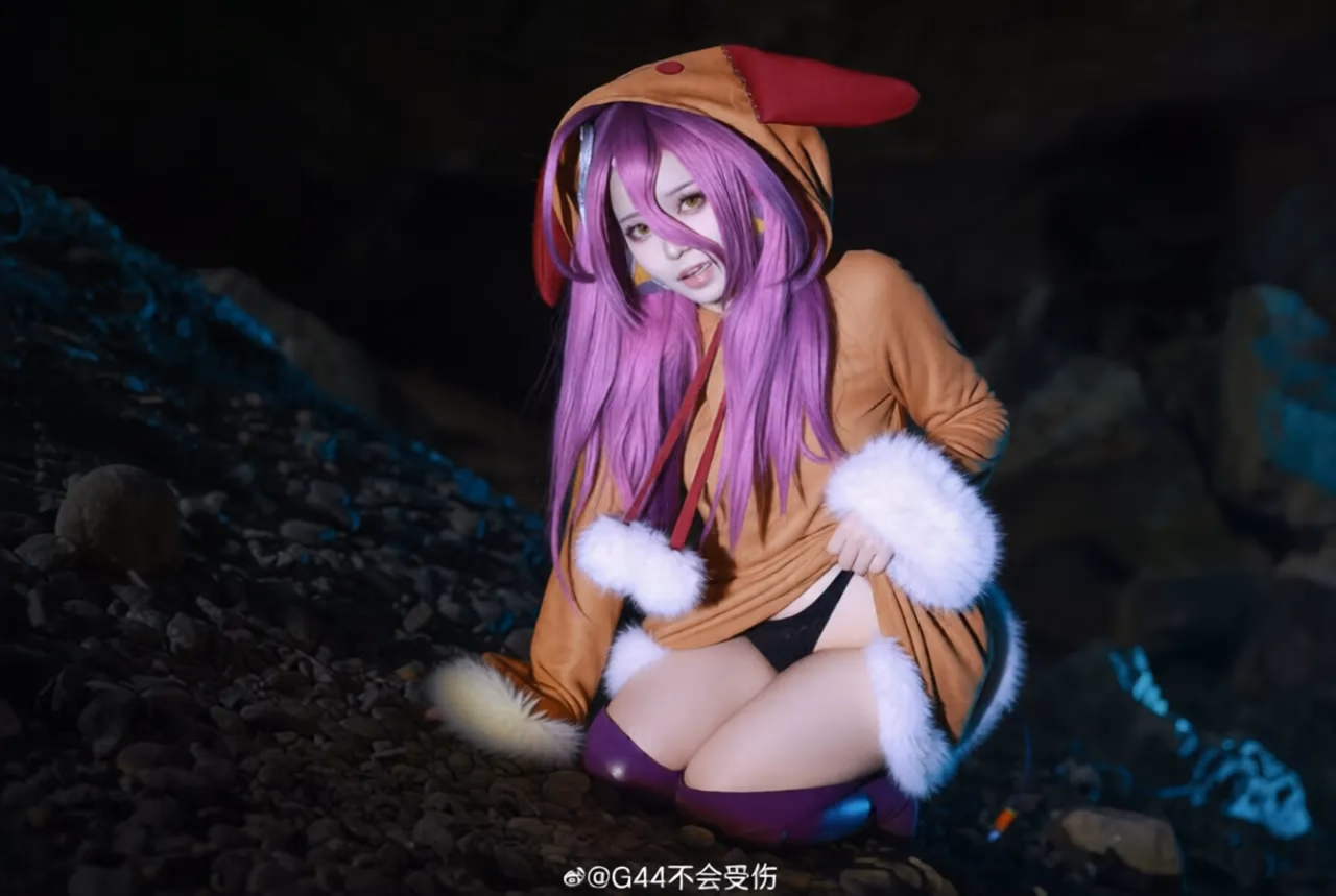 G44 wa Kizutsukanai as Schwi Dola — cosplay photo 11 of 16