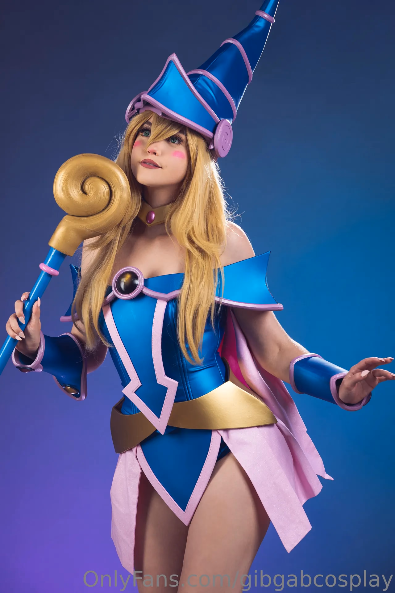 GibGabCosplay as Dark Magician Girl — cosplay photo 5 of 17