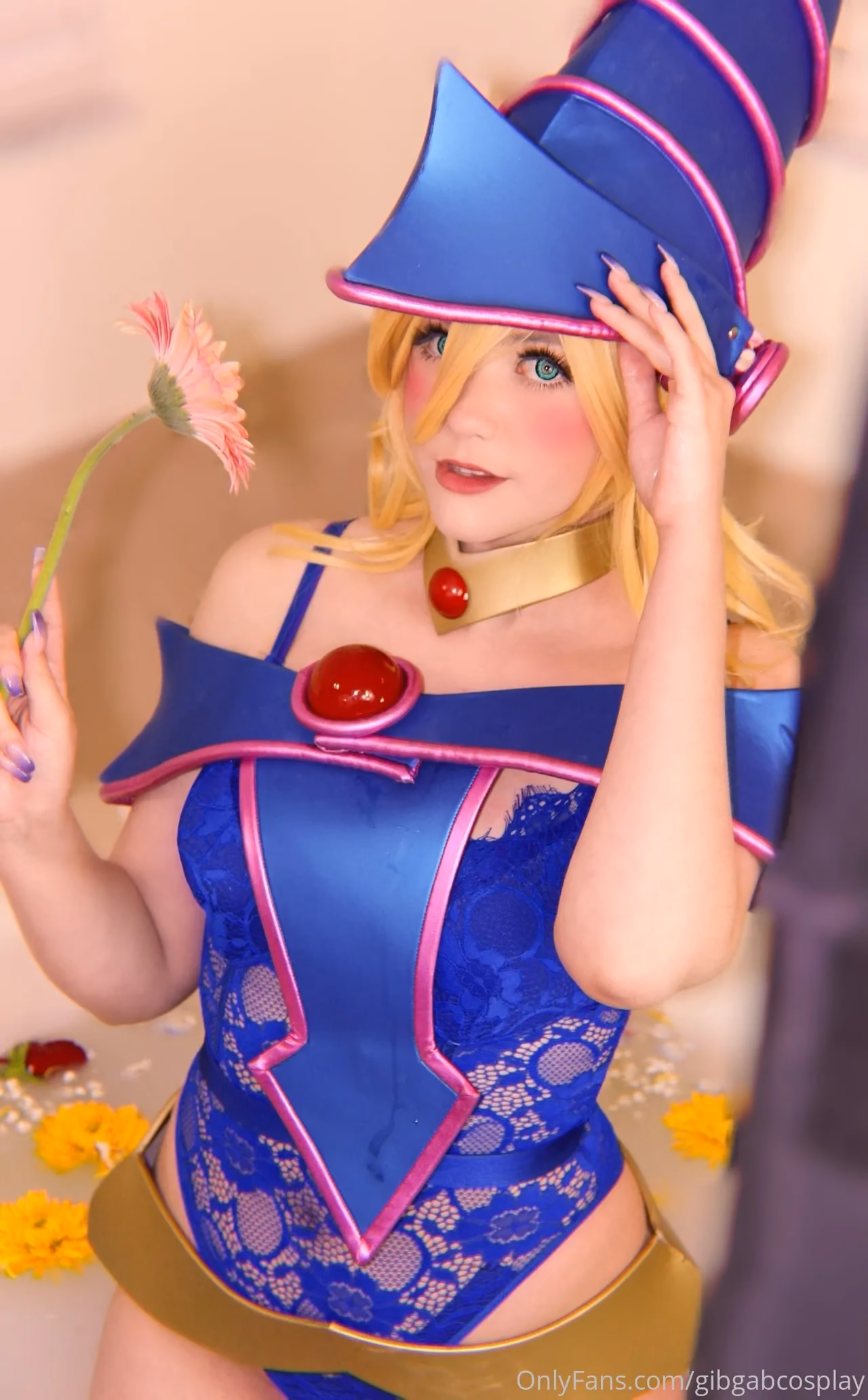 GibGabCosplay as Dark Magician Girl — cosplay photo 8 of 17