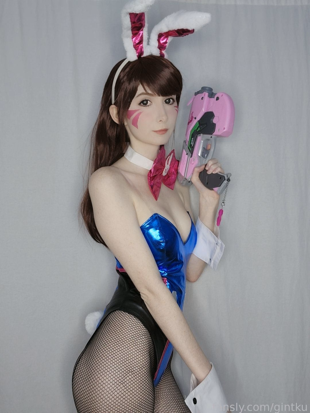 Gintku as D.Va — cosplay photo 10 of 85