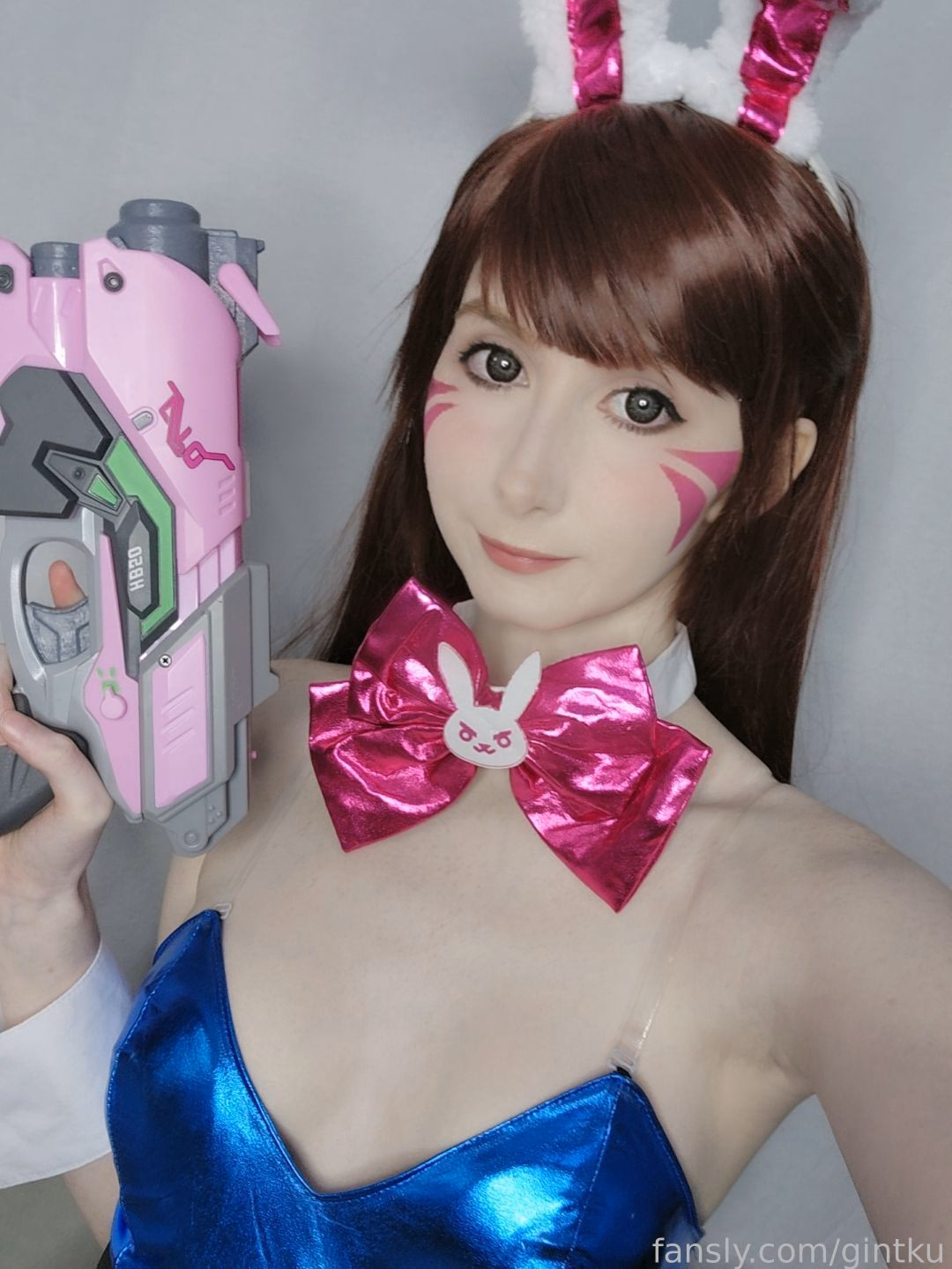 Gintku as D.Va — cosplay photo 6 of 85